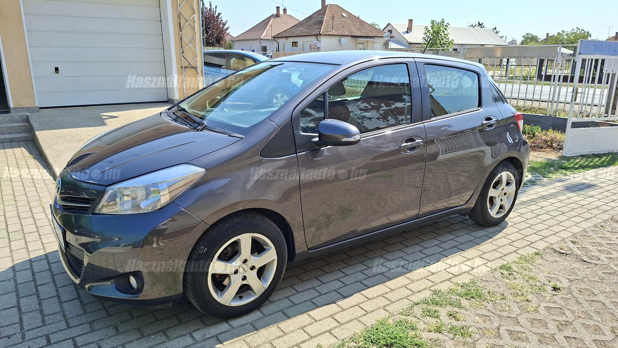 TOYOTA YARIS 2011/11 - 1