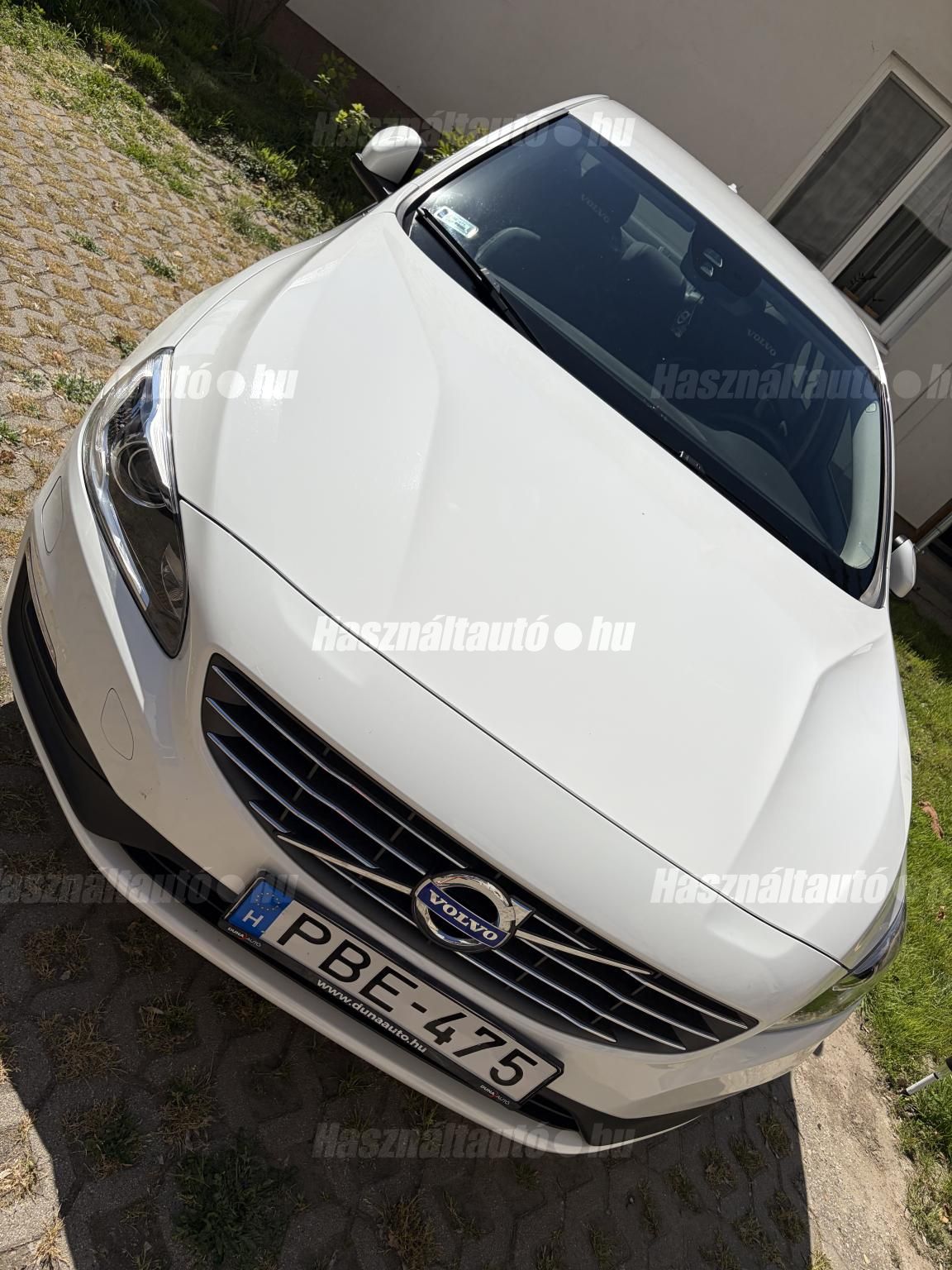 VOLVO S60 2017/8 - 1