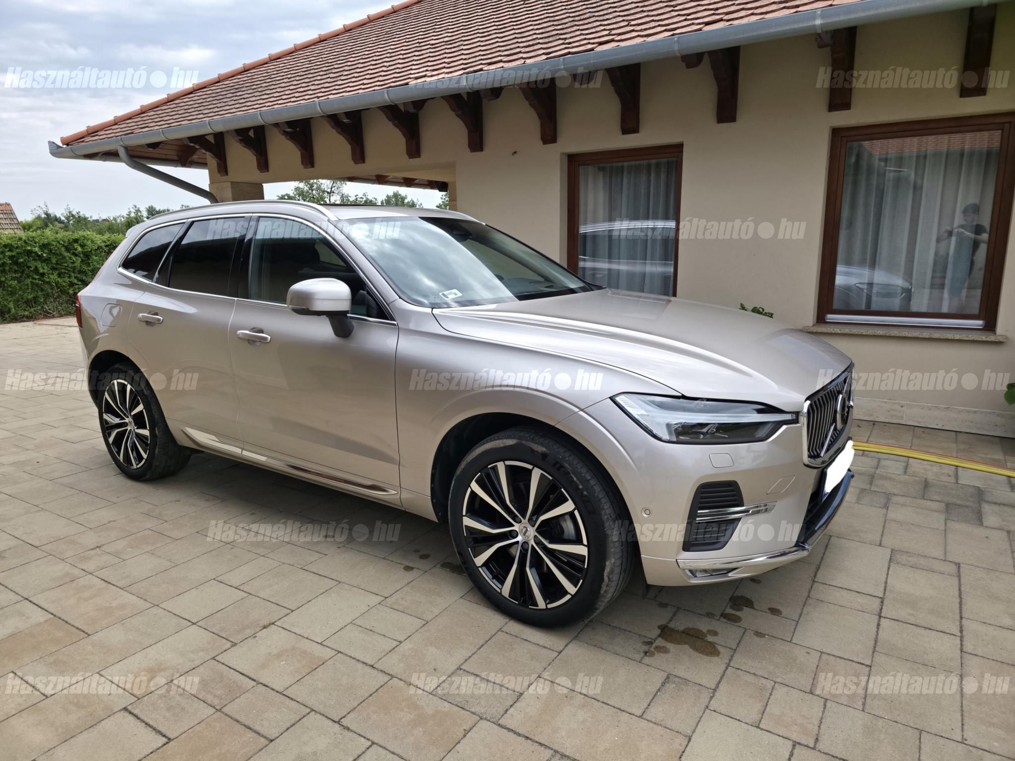VOLVO XC60 2023/6 - 1