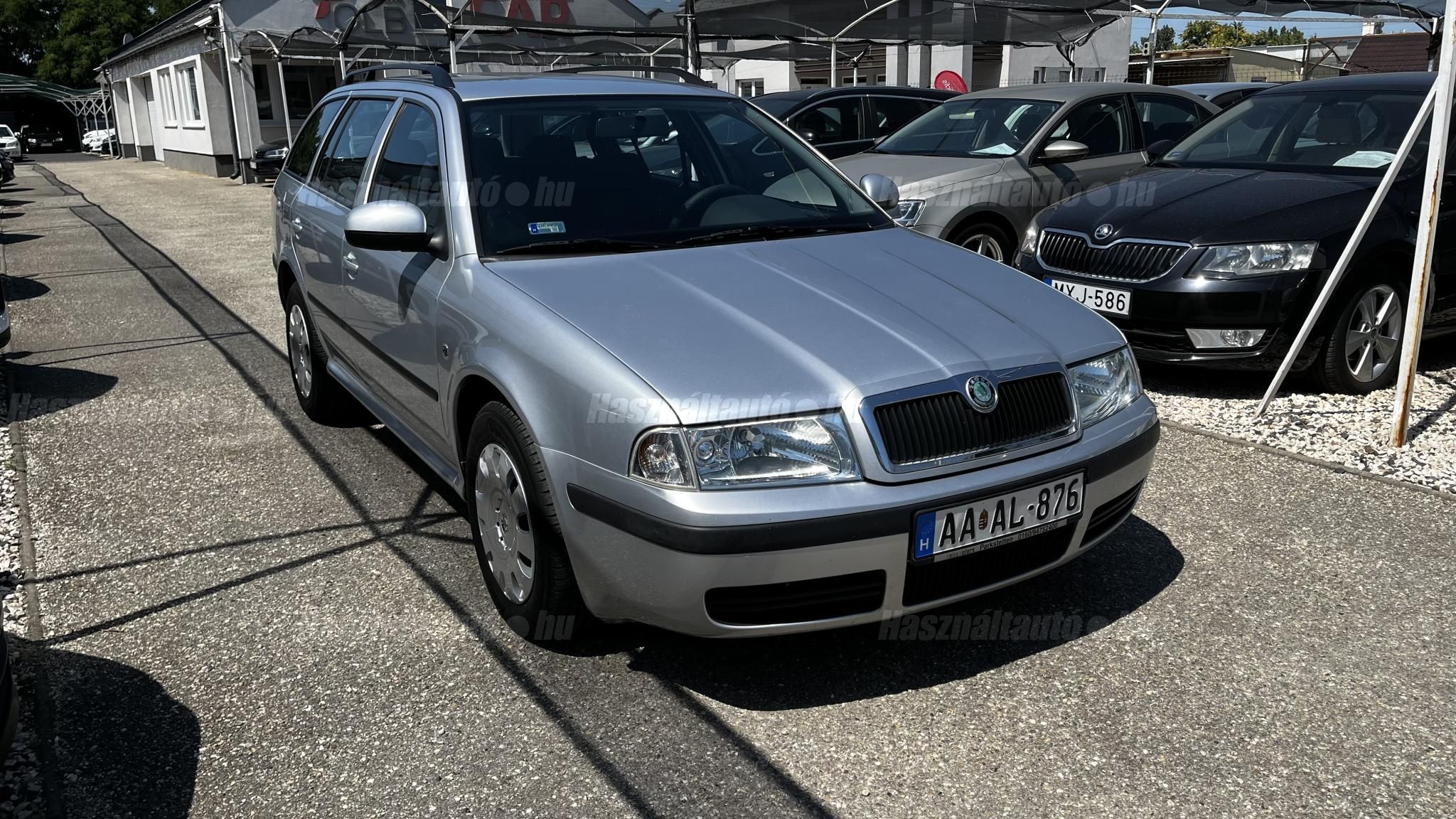 SKODA OCTAVIA 2010/9 - 1
