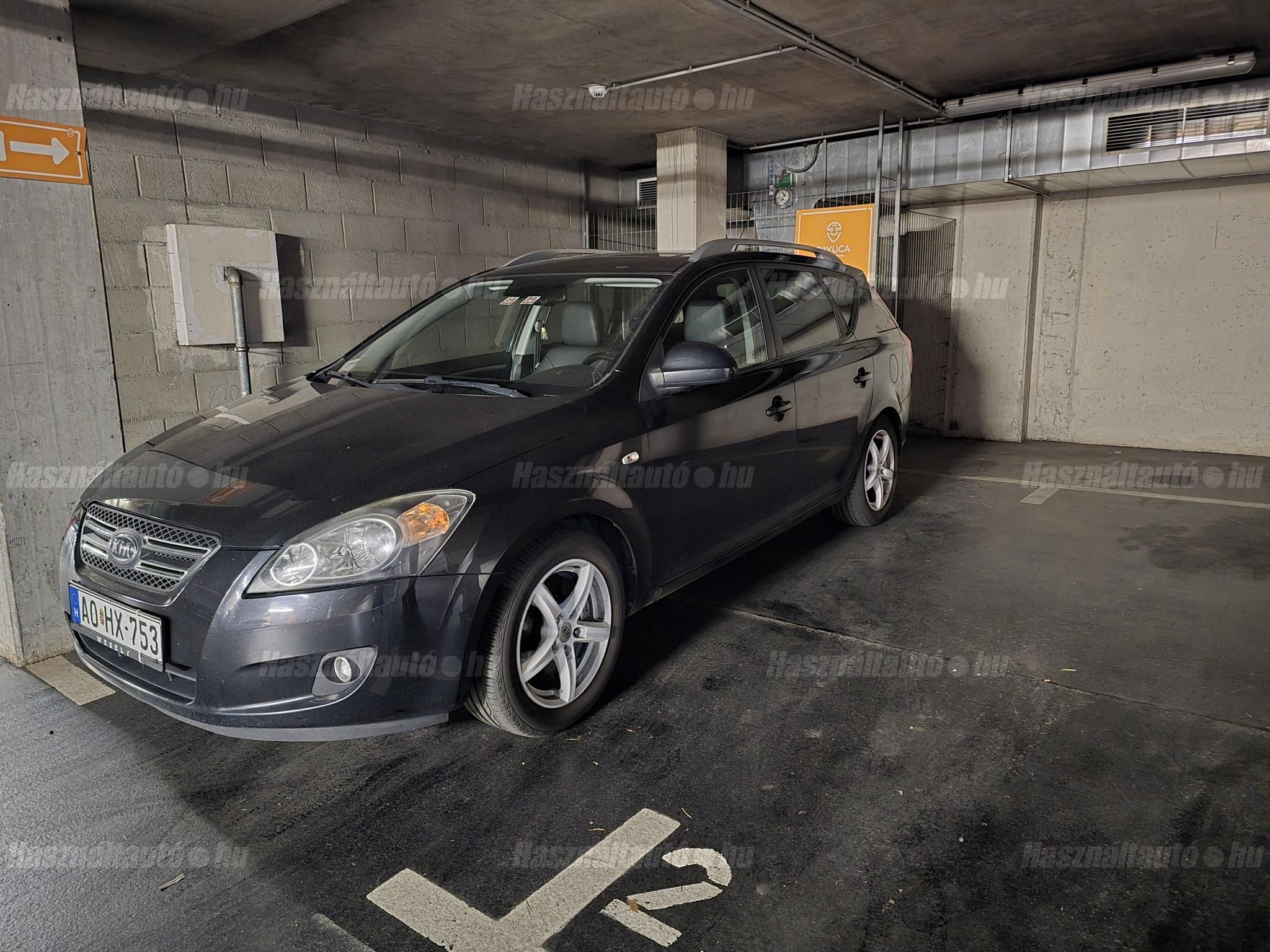 KIA CEE'D 2008/8 - 1