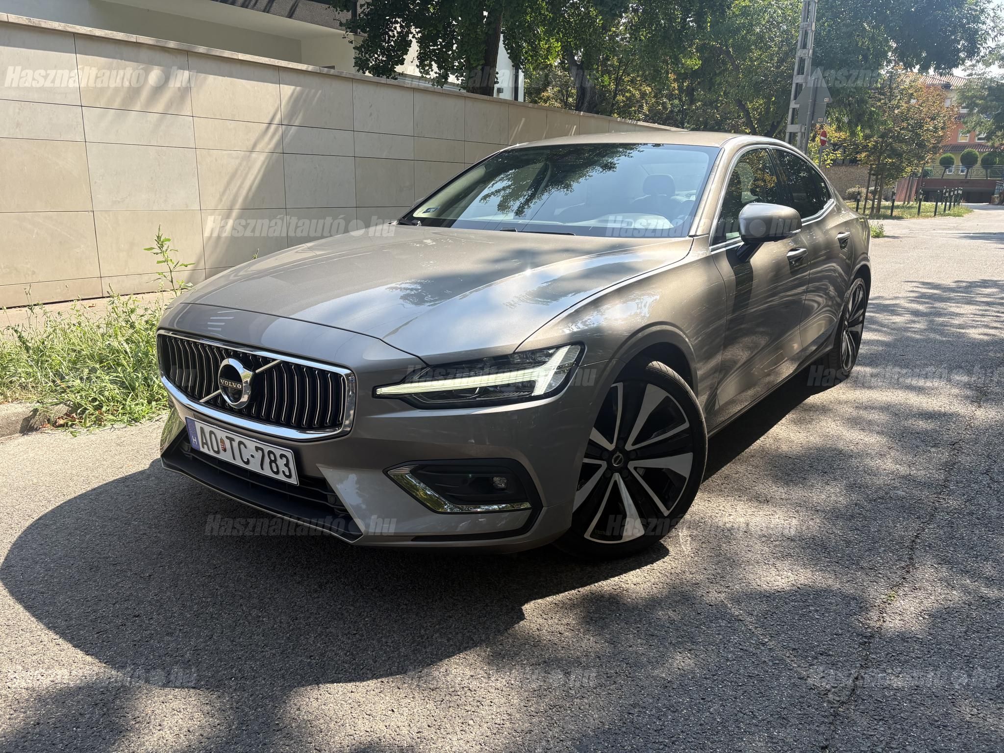 VOLVO S60 2021/5 - 1