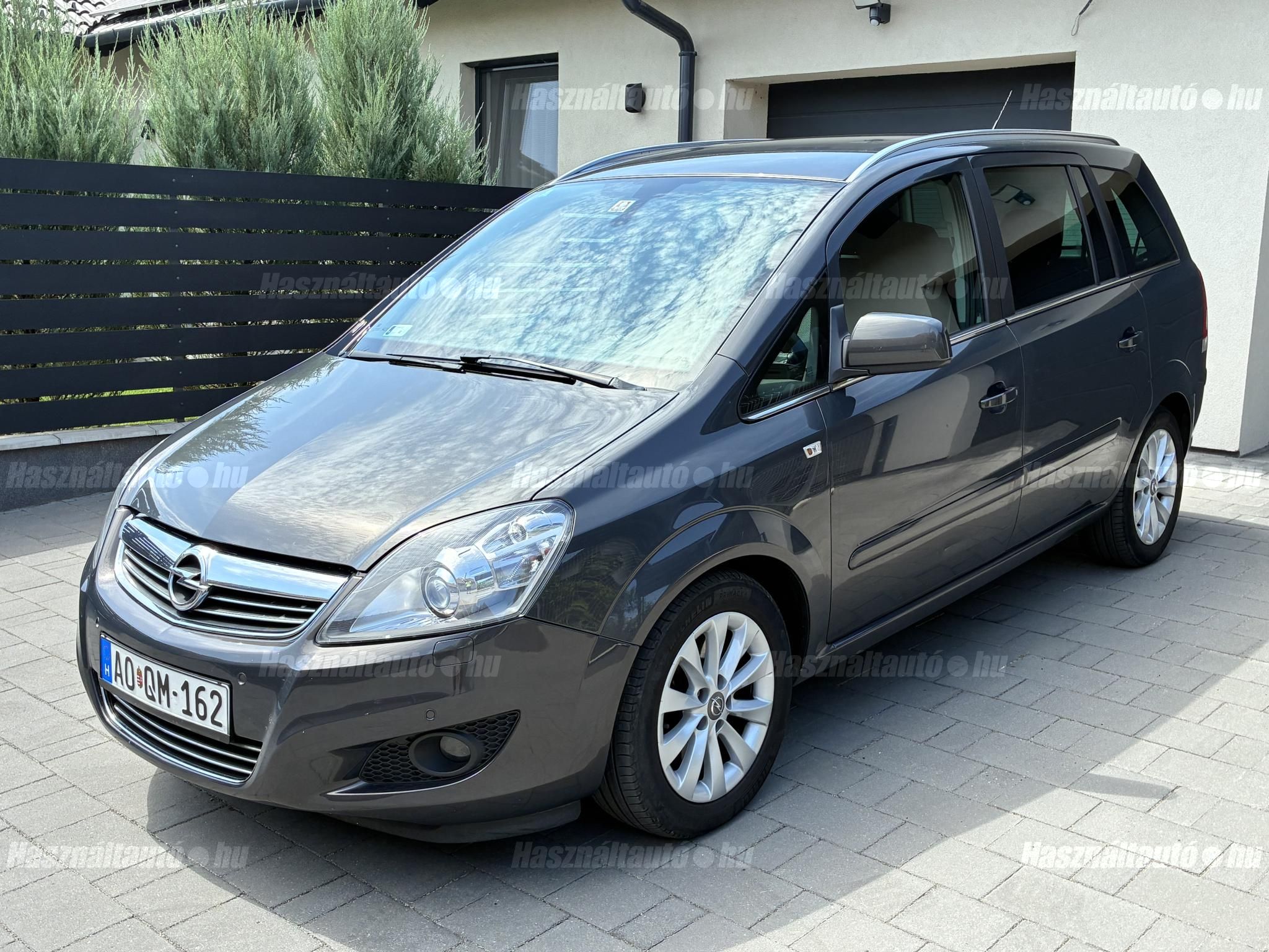 OPEL ZAFIRA B 2014/9 - 1