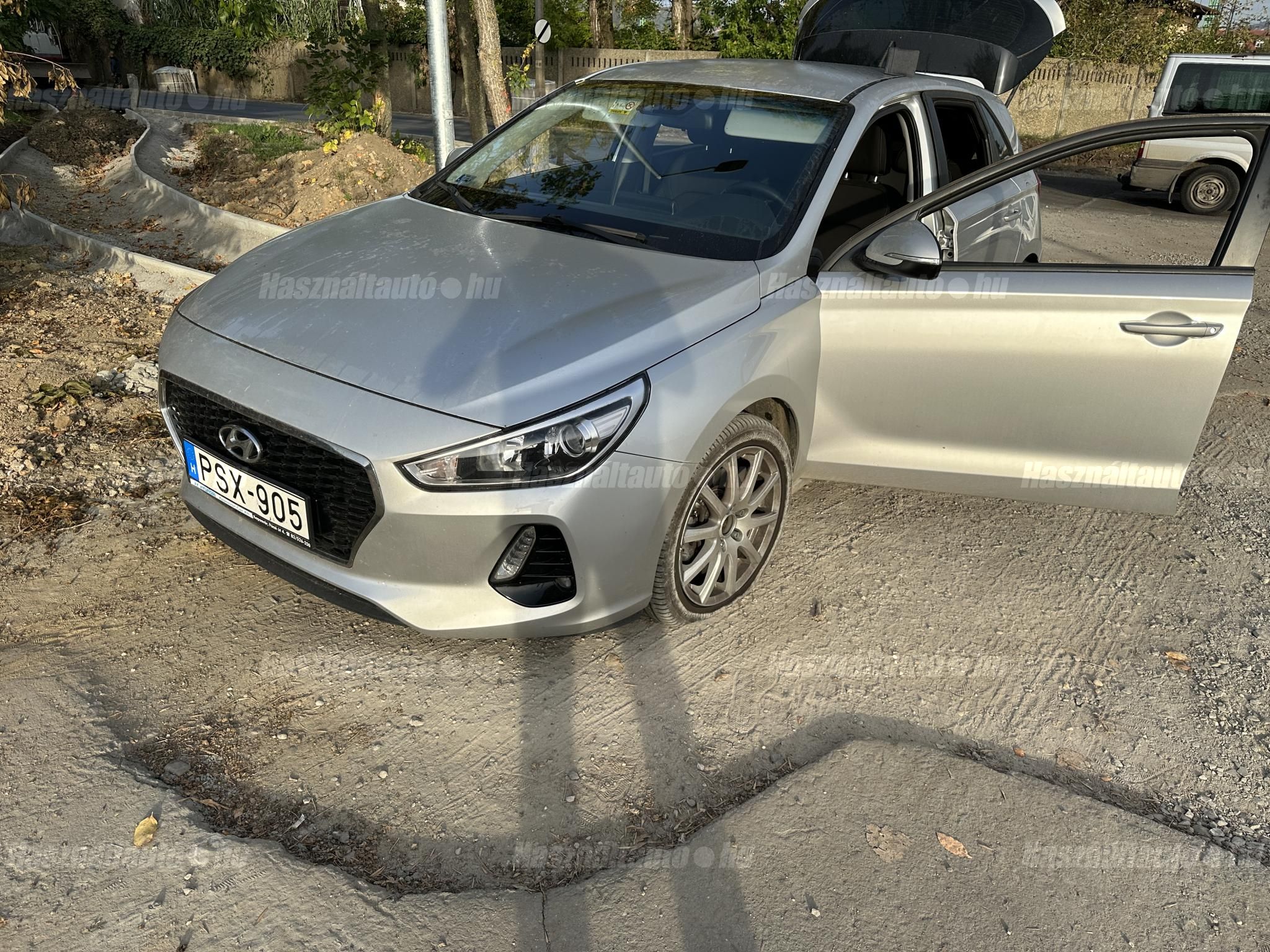 HYUNDAI I30 2018/12 - 1