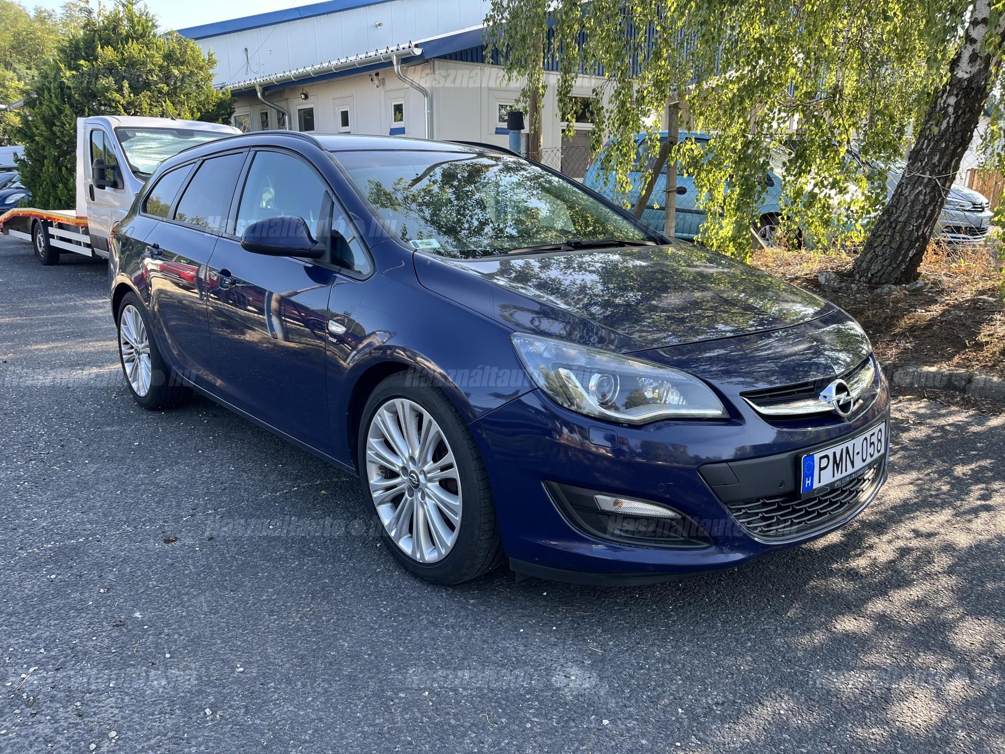 OPEL ASTRA J 2014/6 - 1