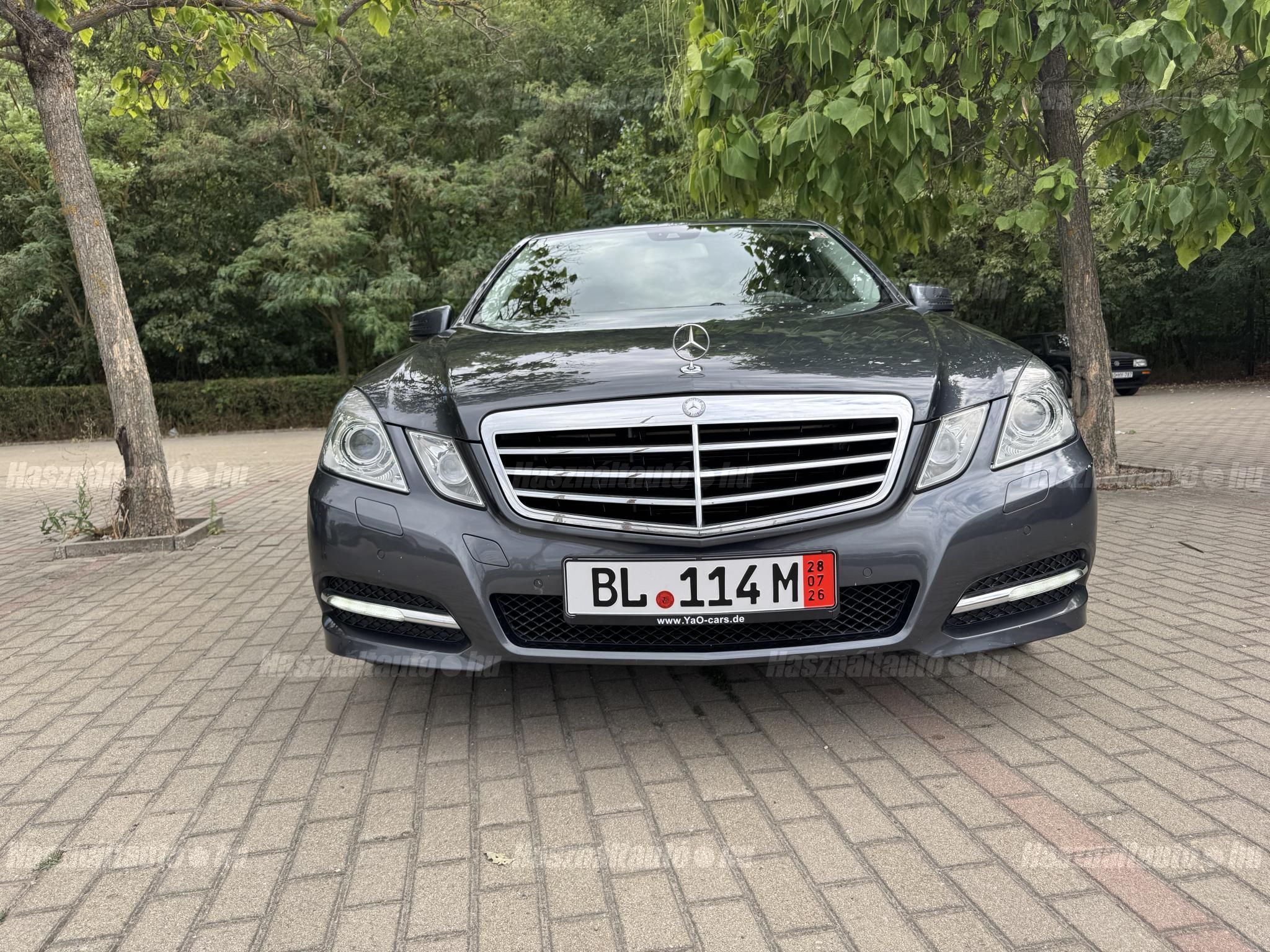 MERCEDES-BENZ E 200 2010/12 - 1