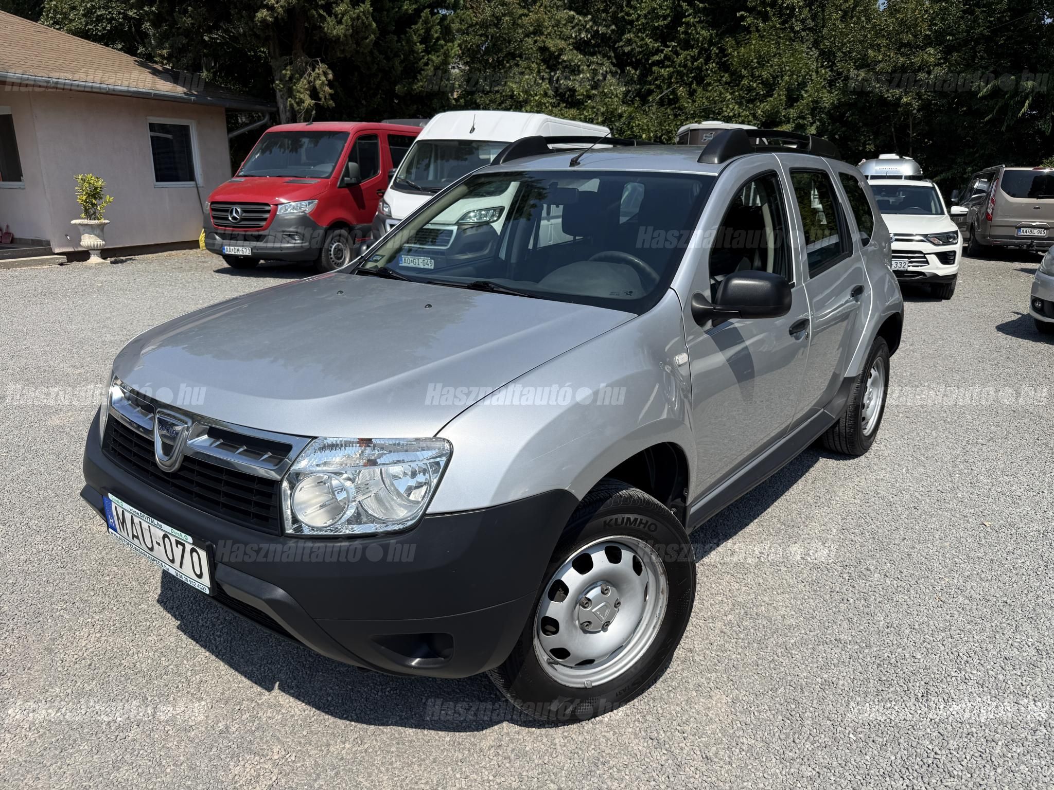 DACIA DUSTER 2012/2 - 1