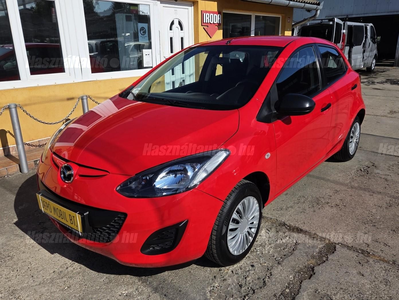 MAZDA 2 2011/3 - 1