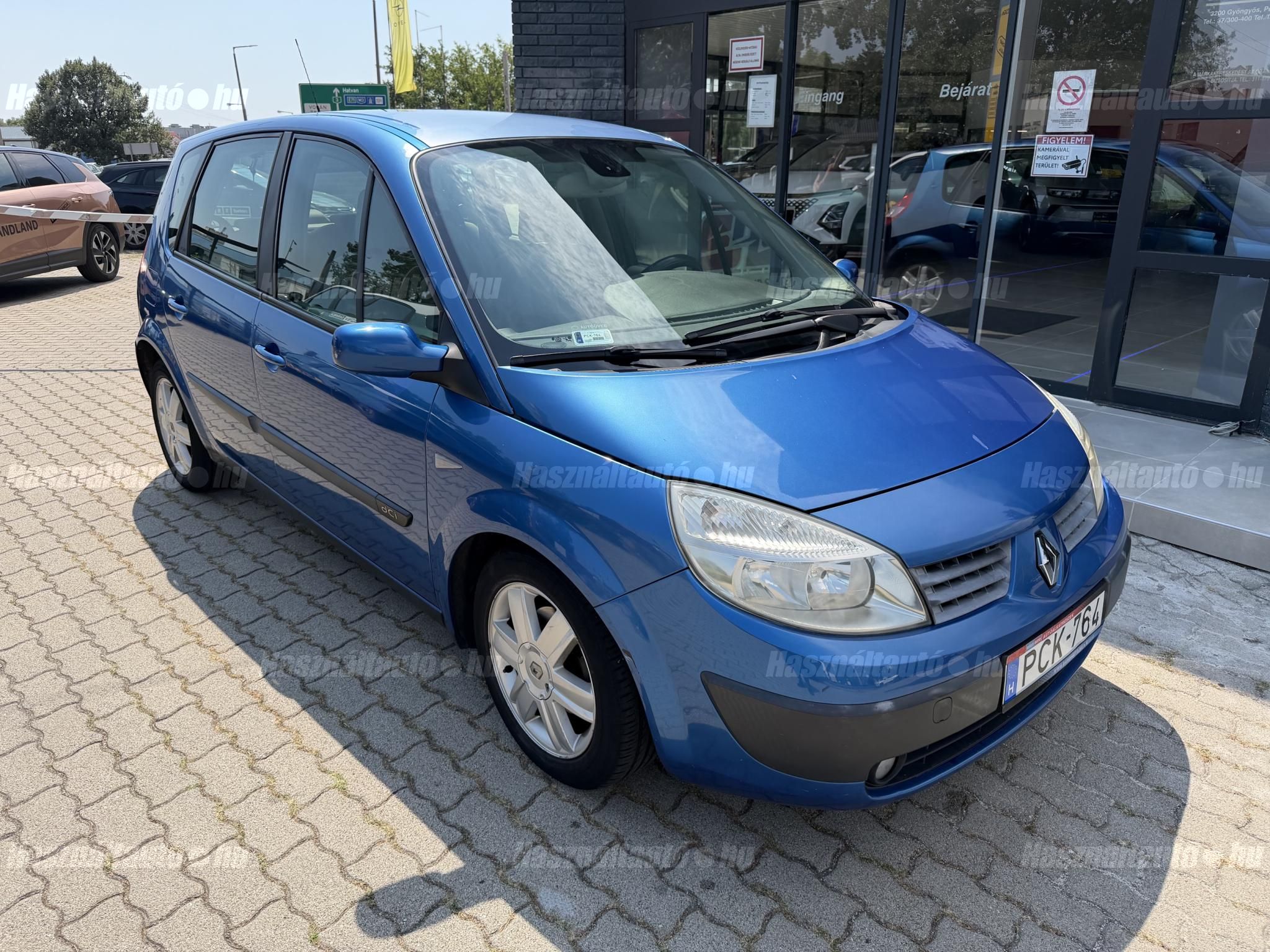 RENAULT SCENIC 2004 - 1