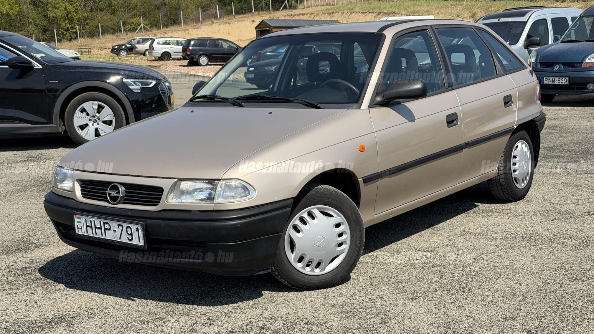 OPEL ASTRA F 2000/7 - 1