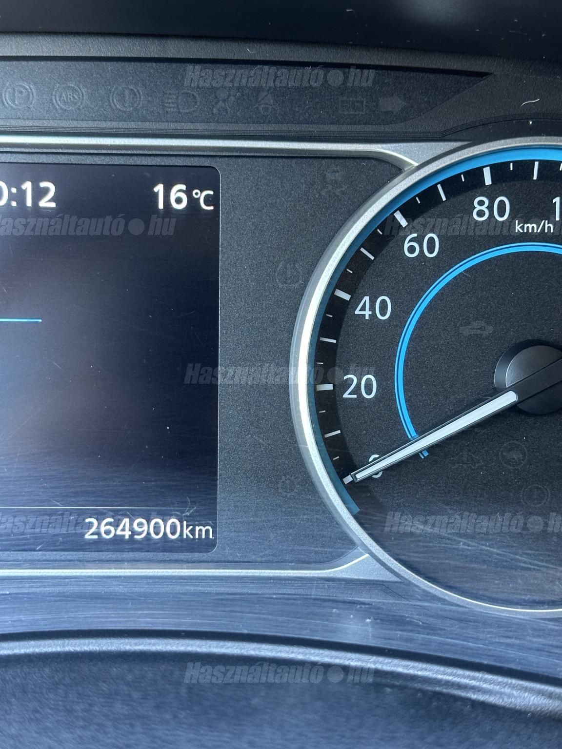 NISSAN LEAF 2020/12 - 1