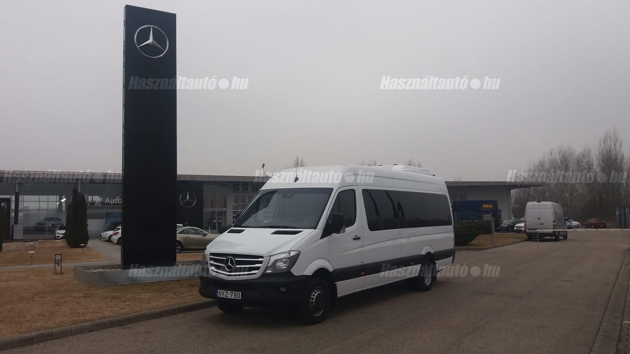 MERCEDES-BENZ 2026/12 - 1
