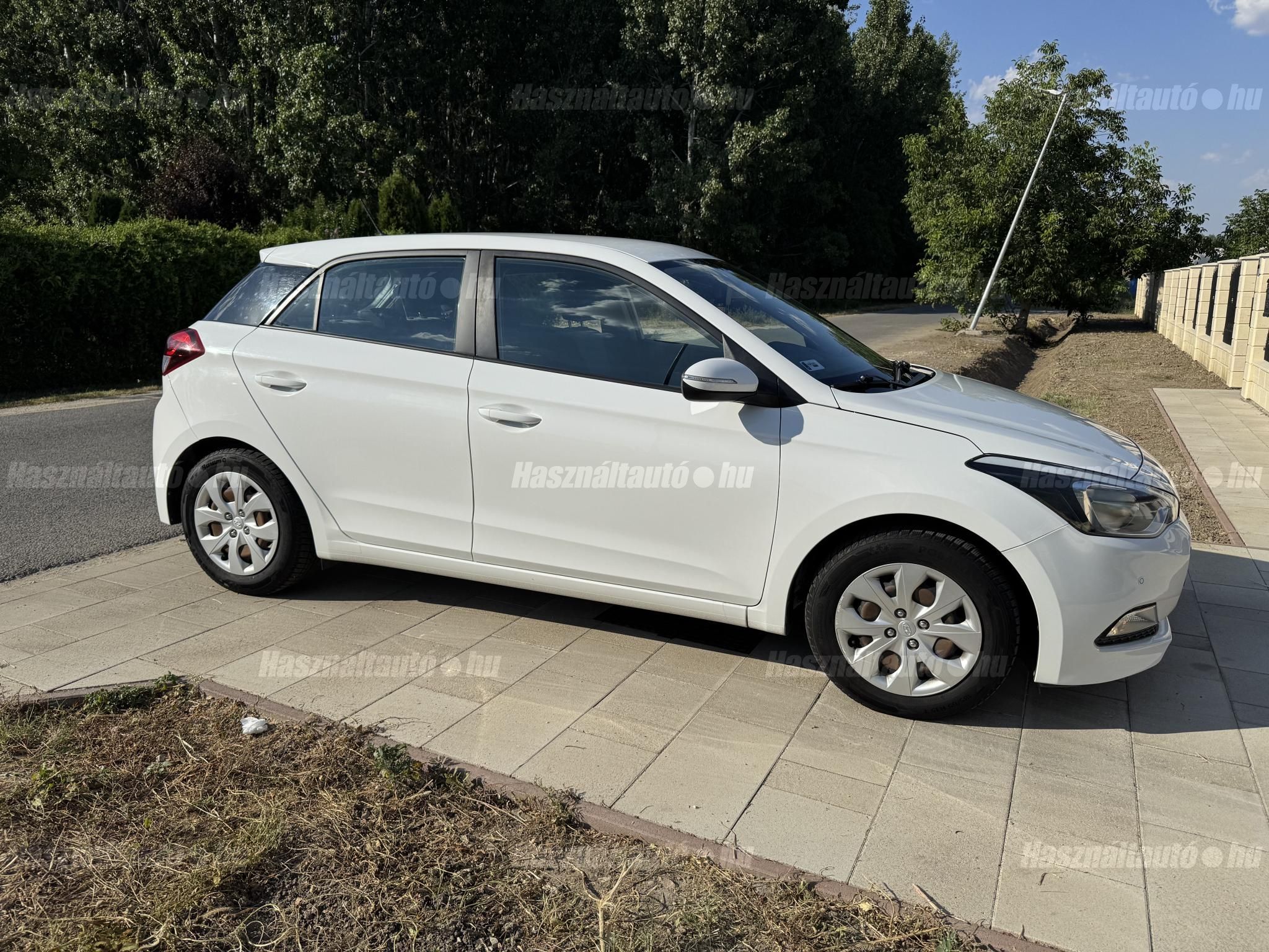 HYUNDAI I20 2017/11 - 1