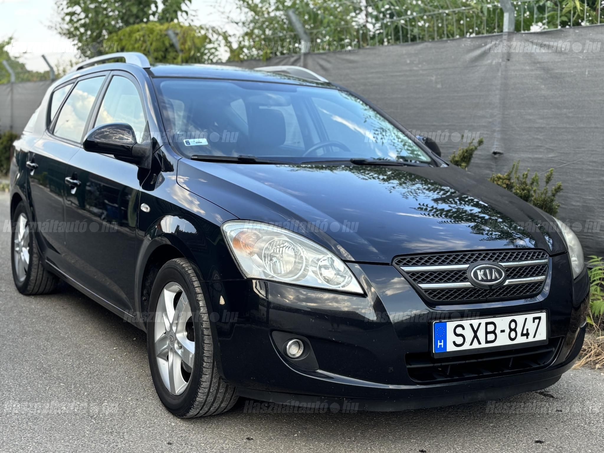 KIA CEE'D 2008/7 - 1
