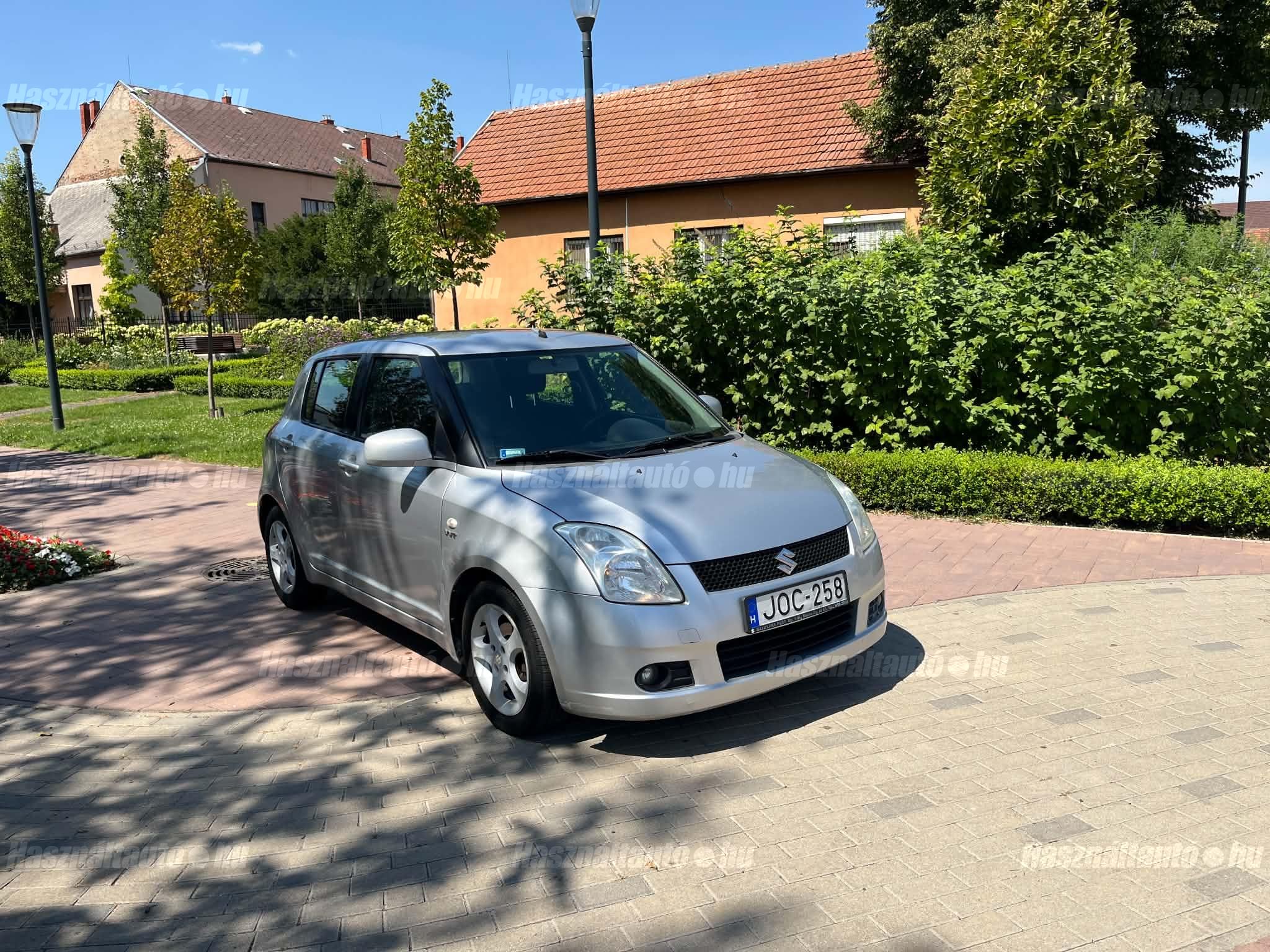 SUZUKI SWIFT 2005/7 - 1