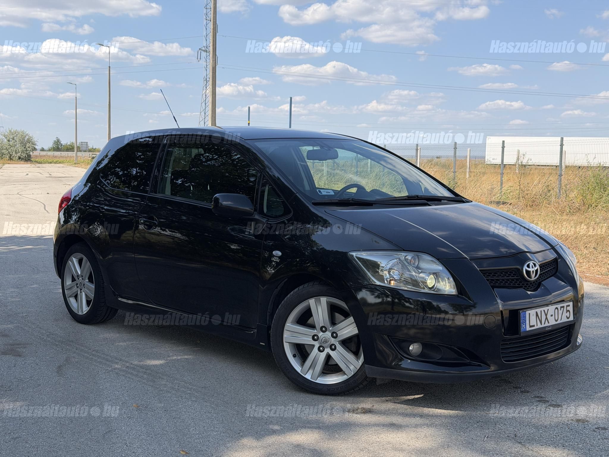 TOYOTA AURIS 2007/10 - 1