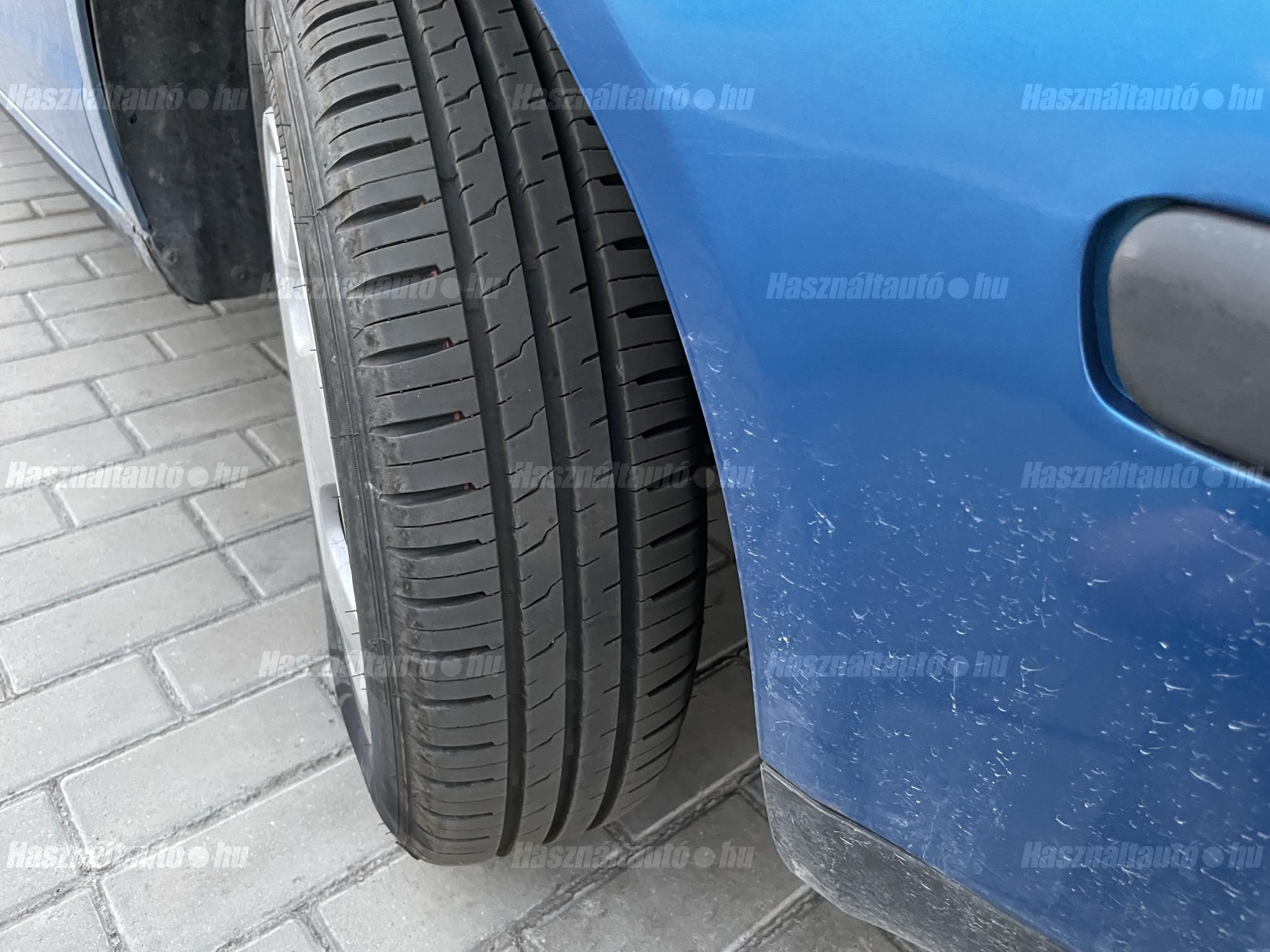 VOLKSWAGEN POLO IV 2004/8 - 1