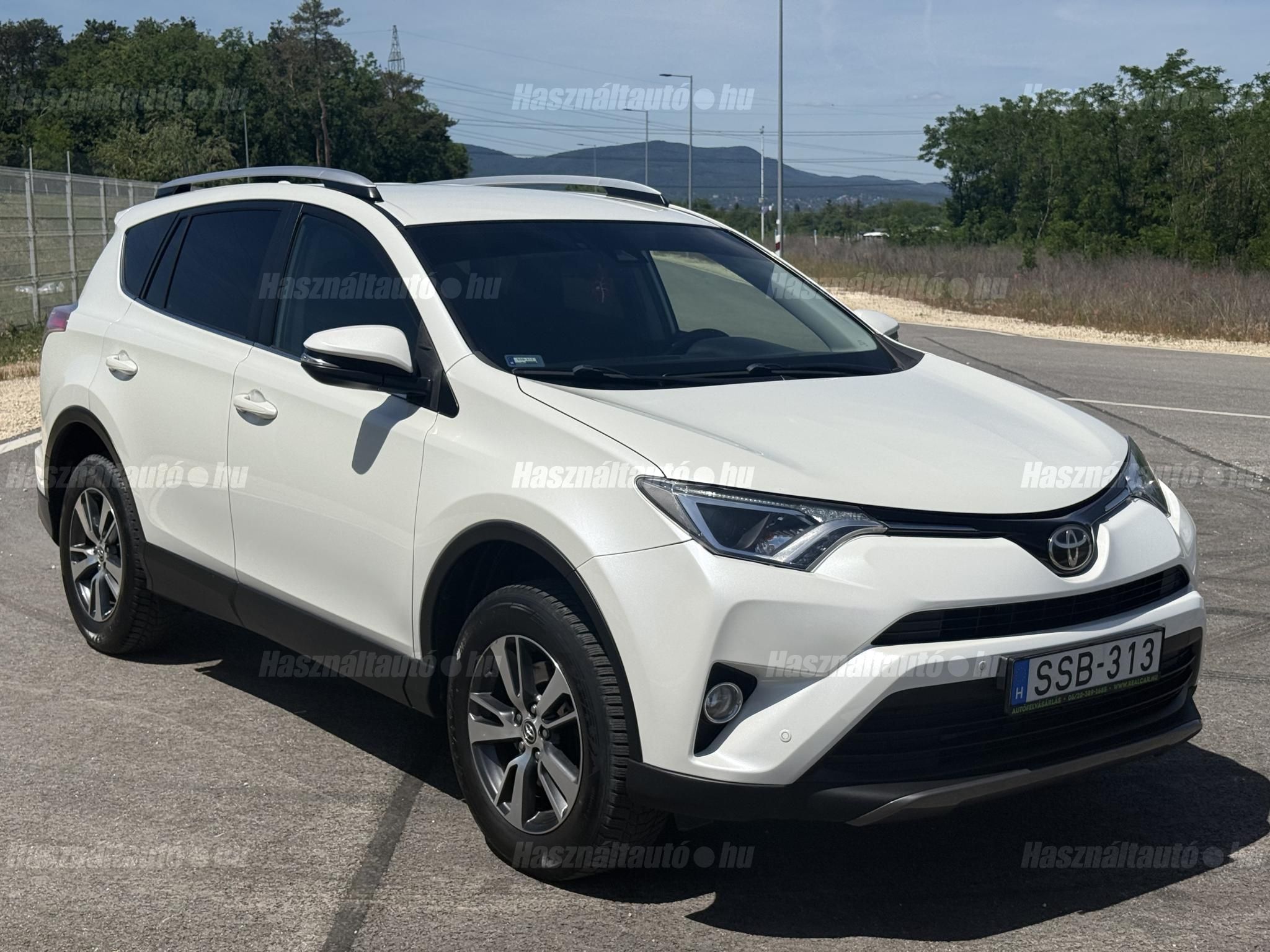 TOYOTA RAV 4 2016/11 - 1