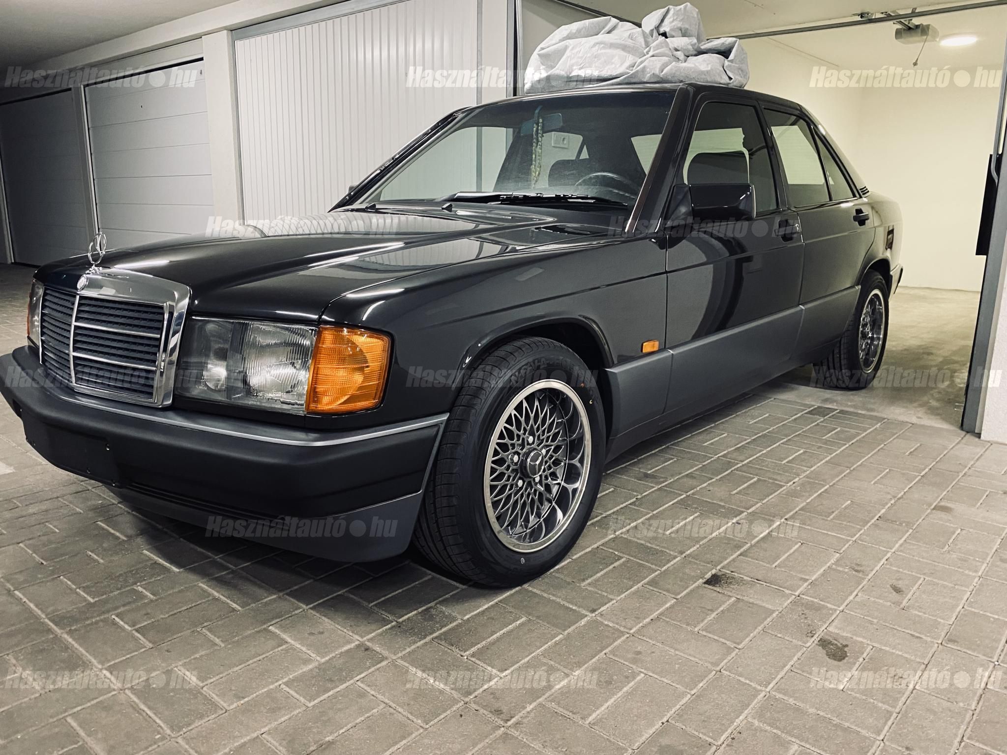 MERCEDES-BENZ 190 1993/3 - 1