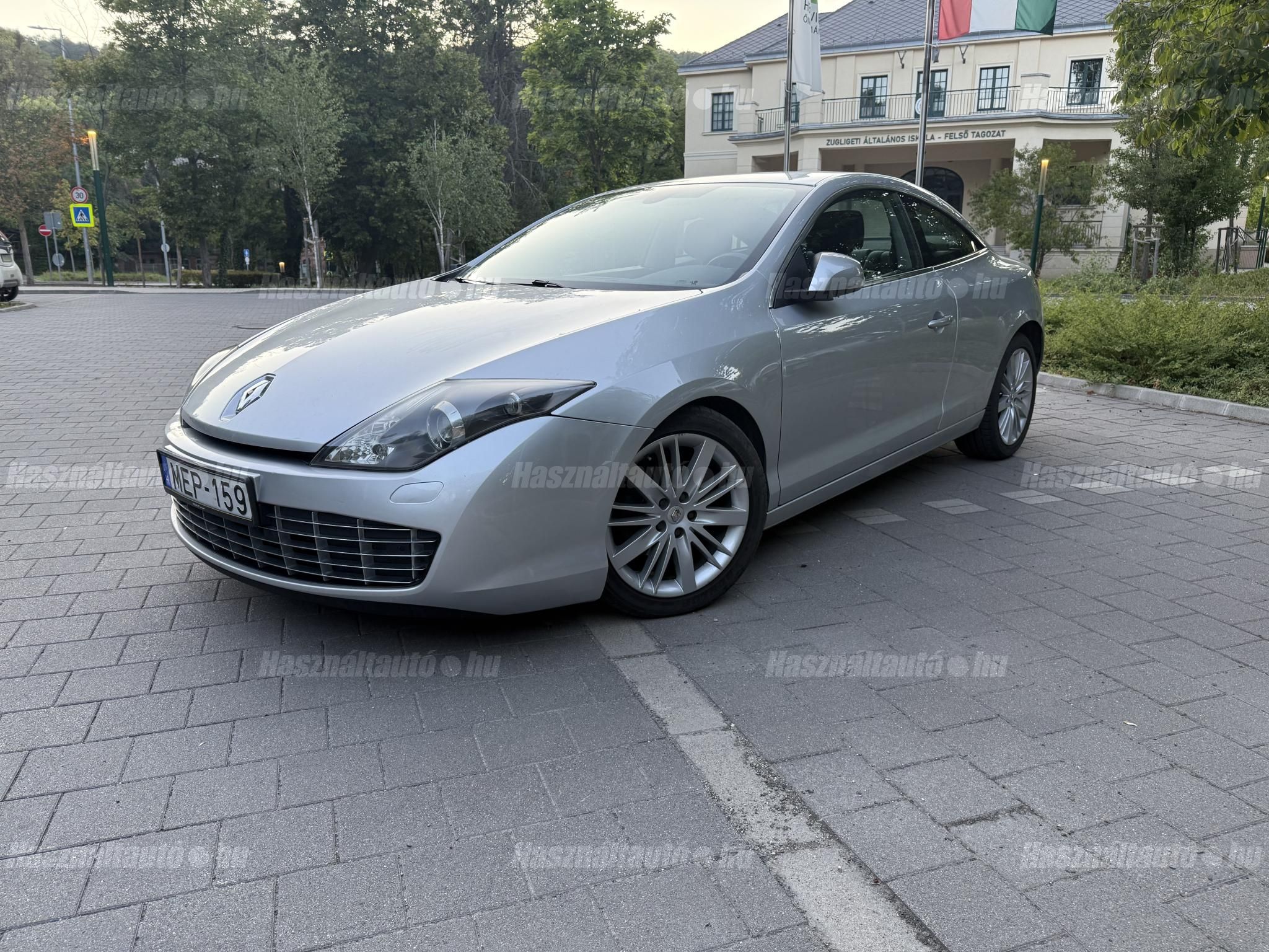 RENAULT LAGUNA 2010/2 - 1