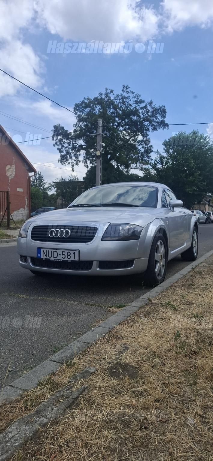 AUDI TT 1998/12 - 1