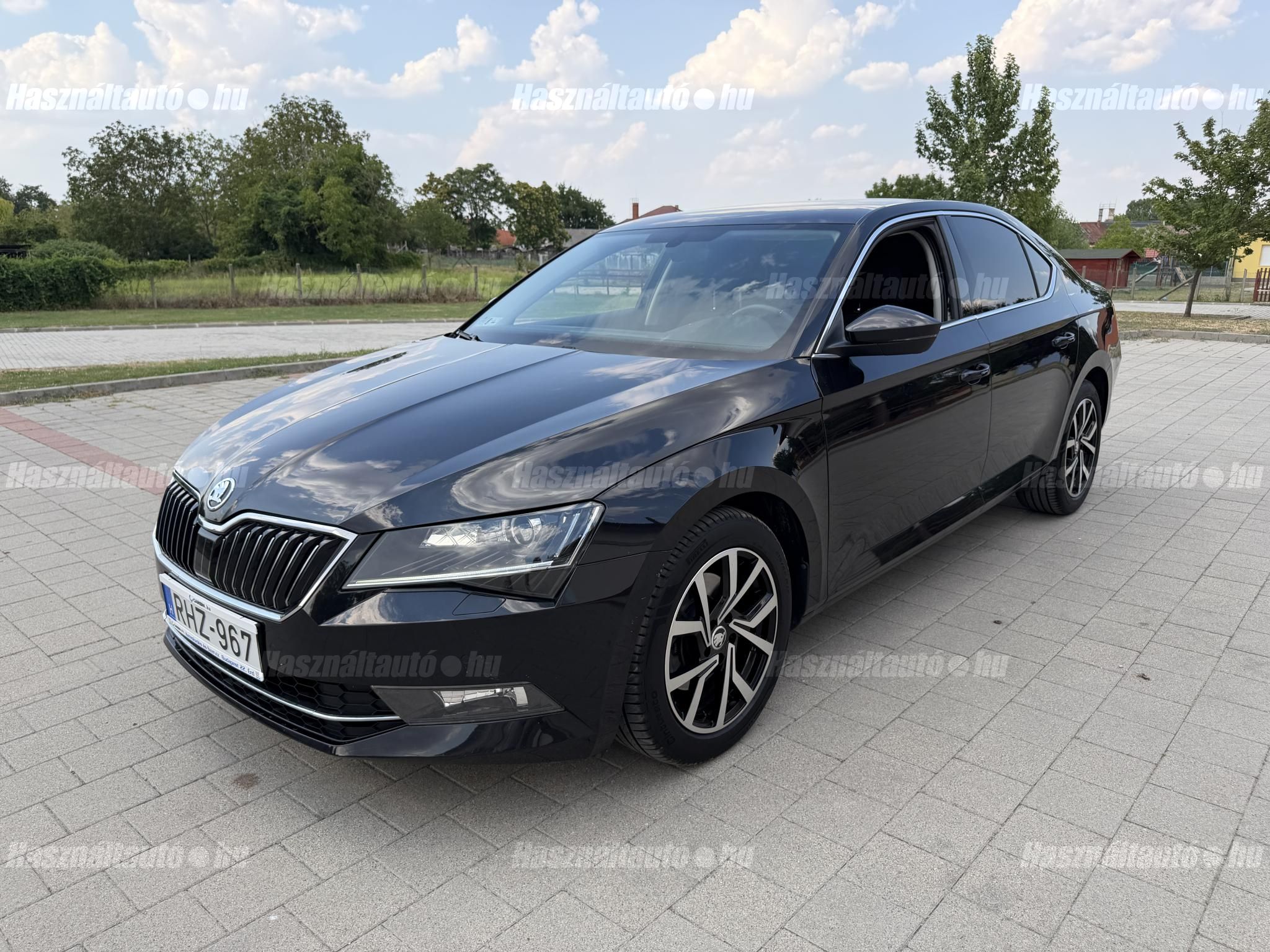 SKODA SUPERB 2019/2 - 1