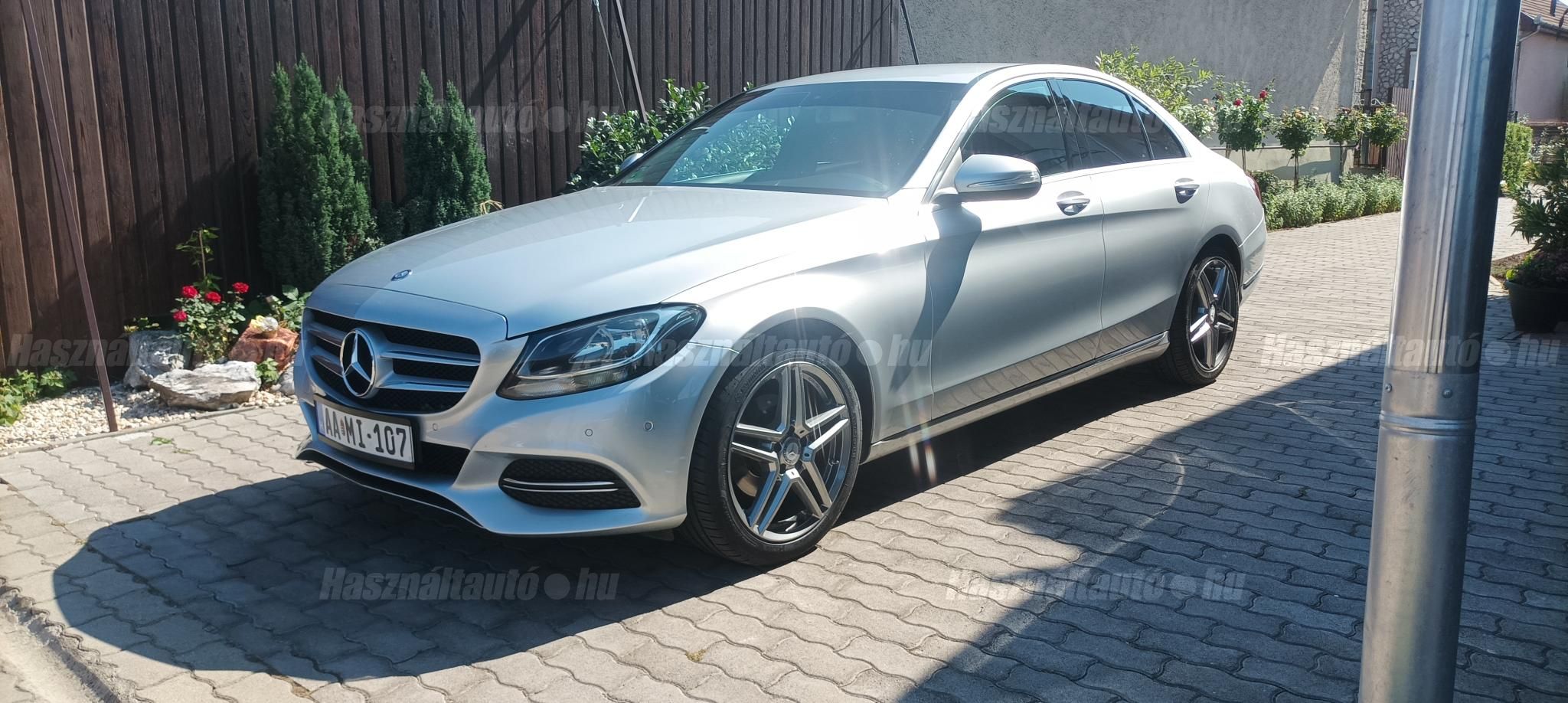 MERCEDES-BENZ C 180 2014/8 - 1