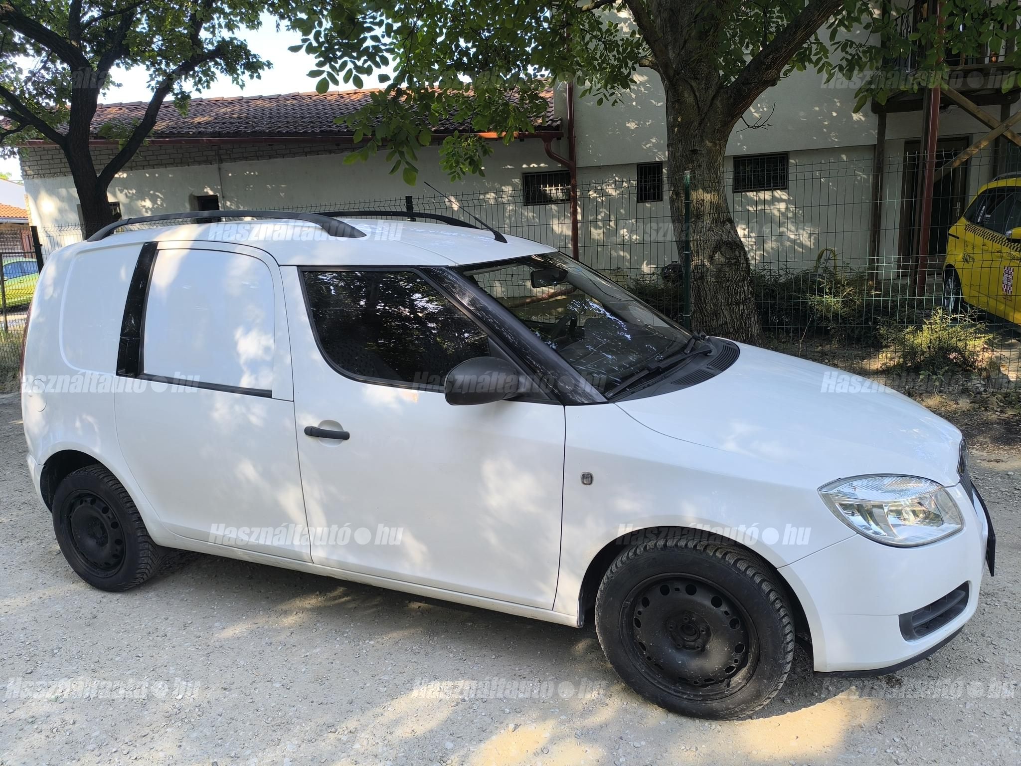 SKODA PRAKTIK 2009 - 1
