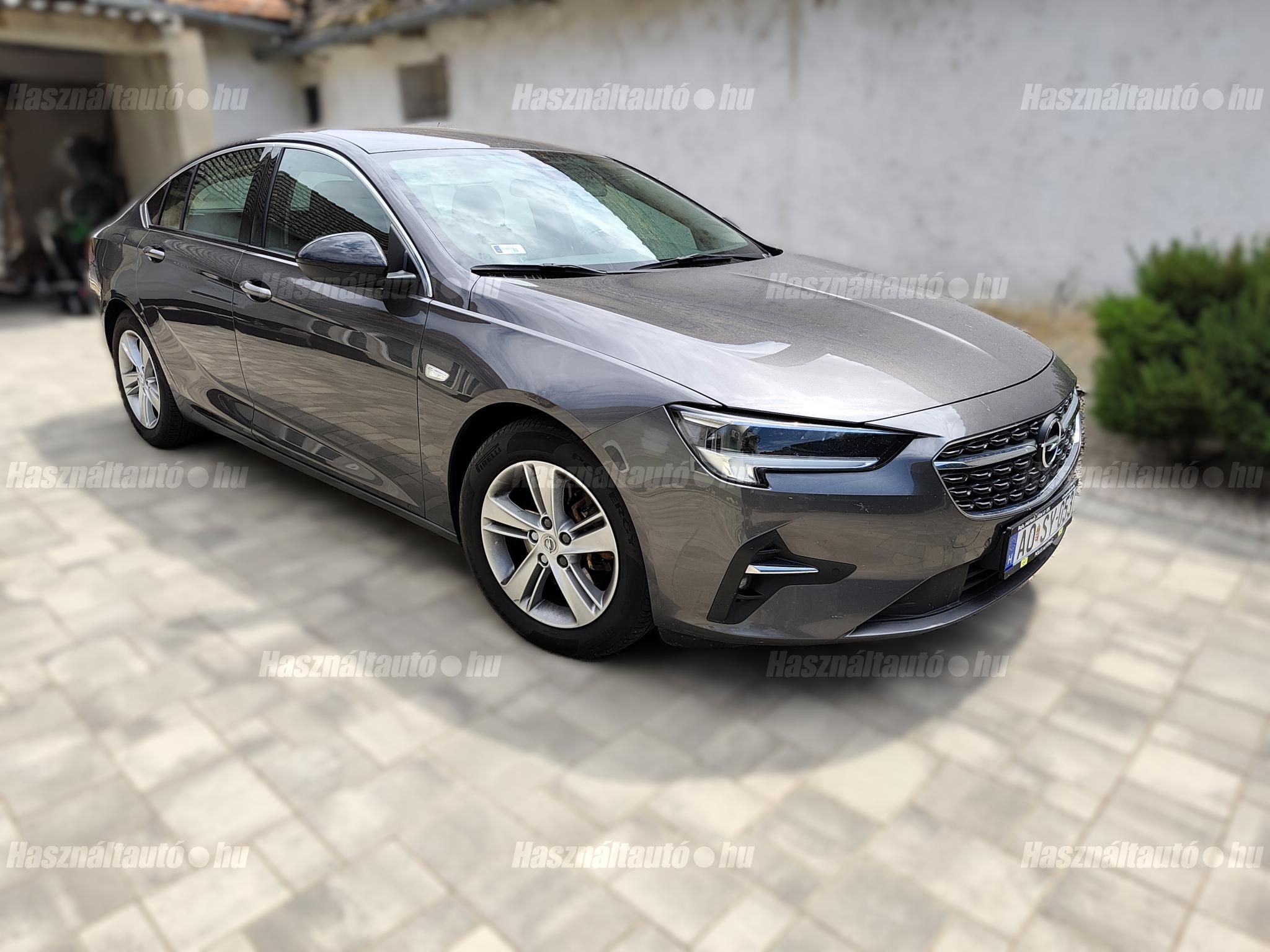 OPEL INSIGNIA 2022/8 - 1