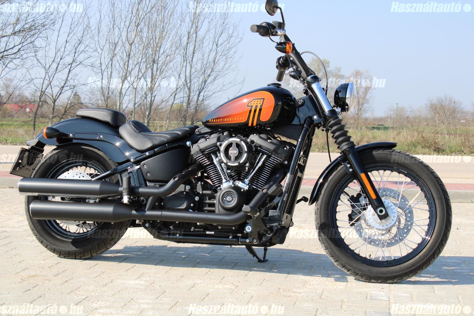 HARLEY-DAVIDSON STREET BOB 2021/6 - 1