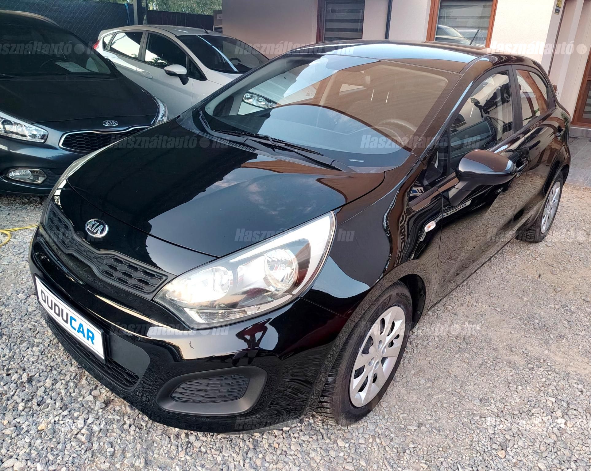 KIA RIO 2014 - 1