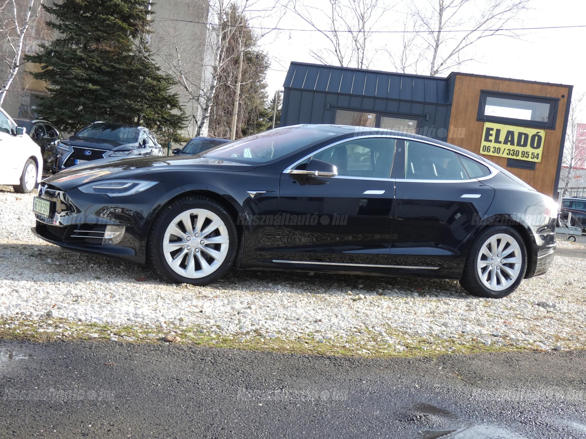 TESLA MODEL S 2017/5 - 1