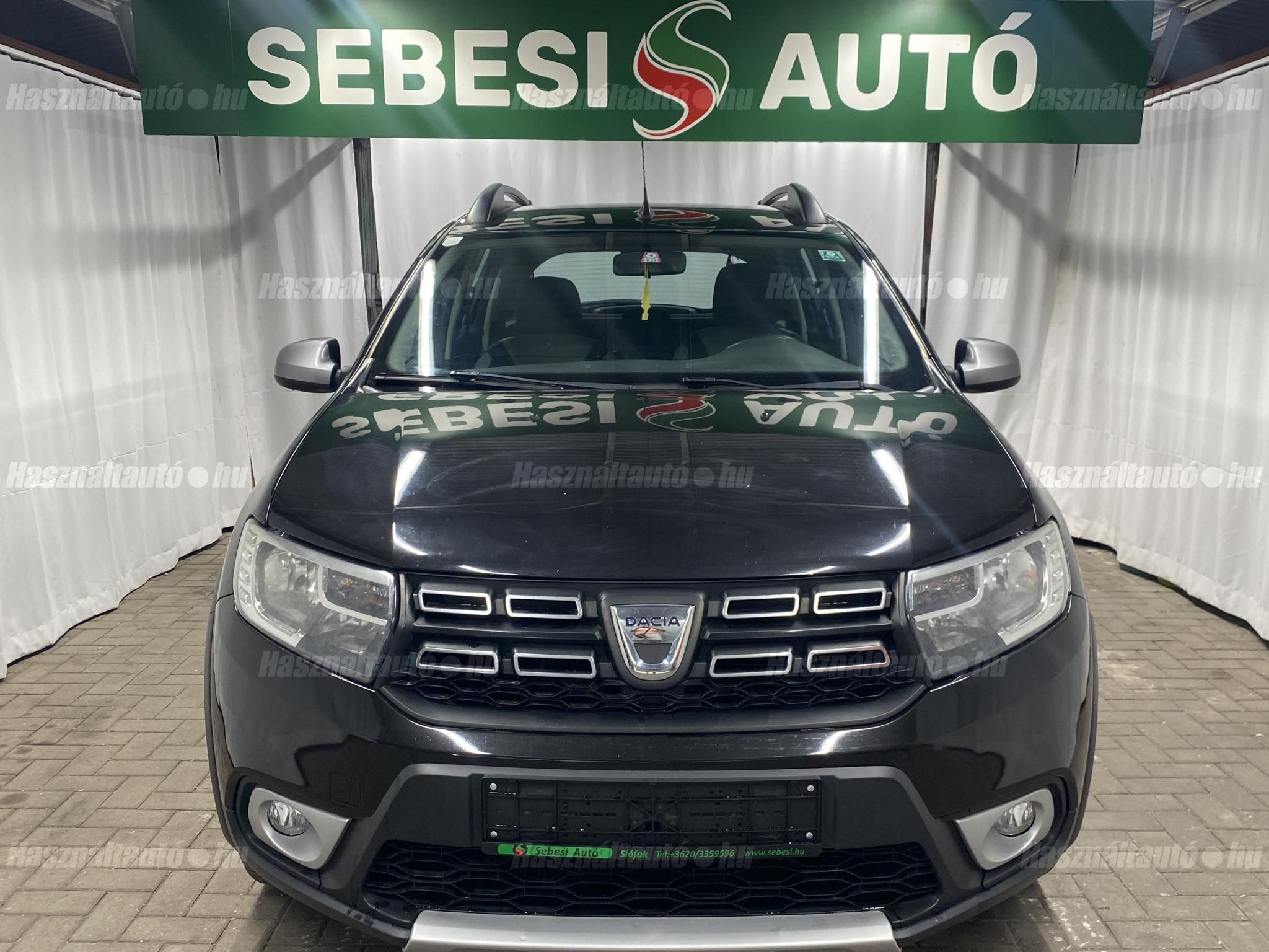 DACIA SANDERO 2017/3 - 1