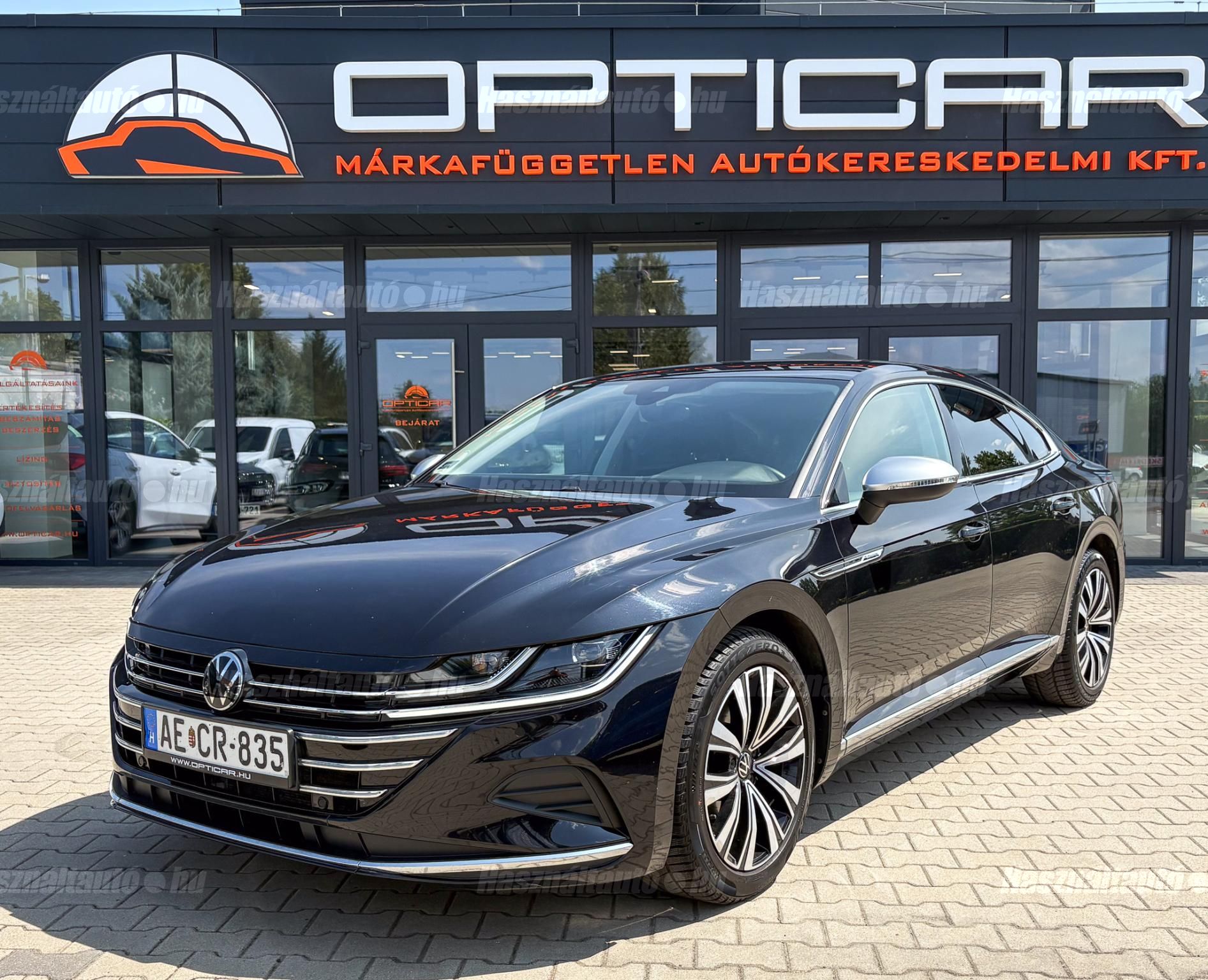 VOLKSWAGEN ARTEON 2023/8 - 1