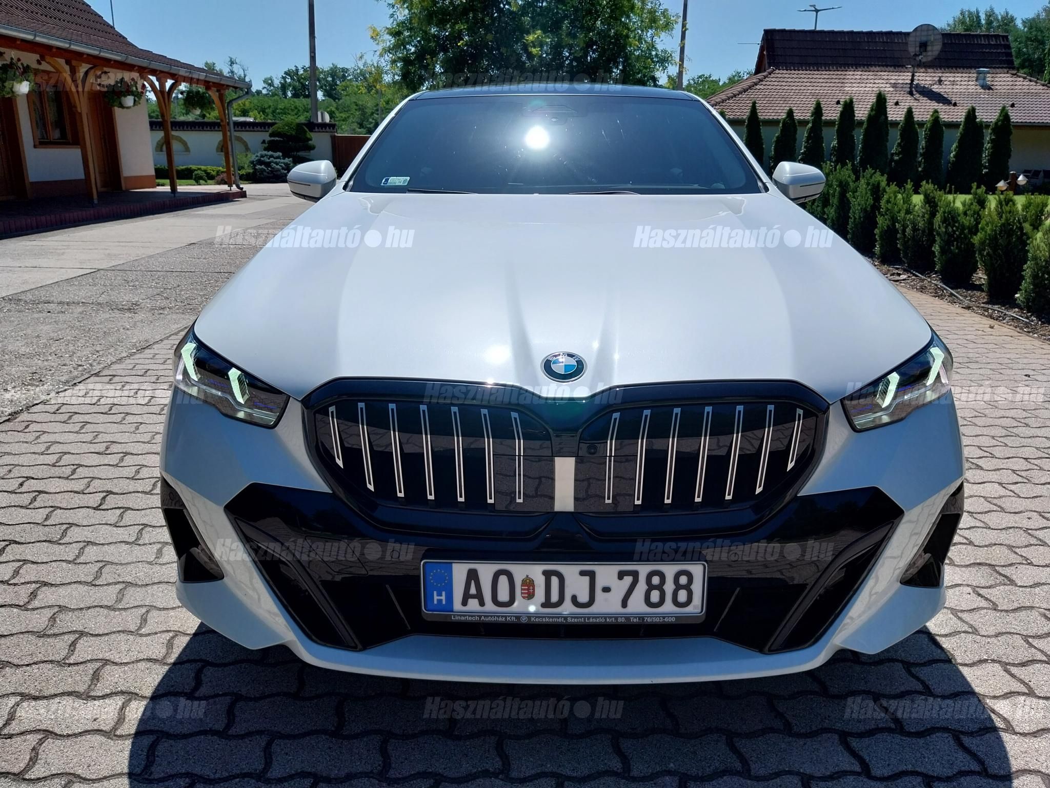 BMW 520 2024/7 - 1