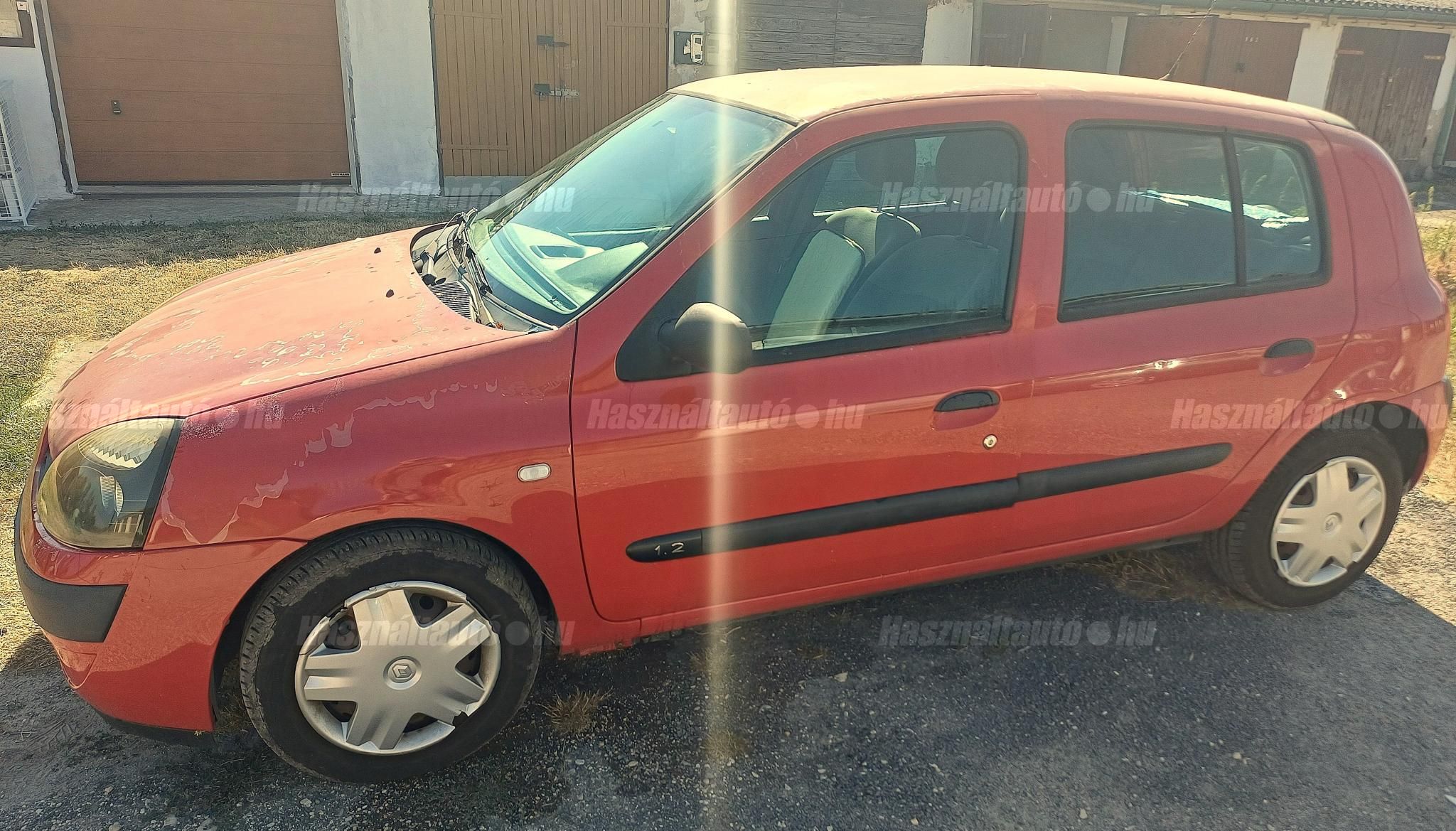 Renault Clio_1.1_2005_érv. műszaki 2027.05._szépséghibás_400ezer