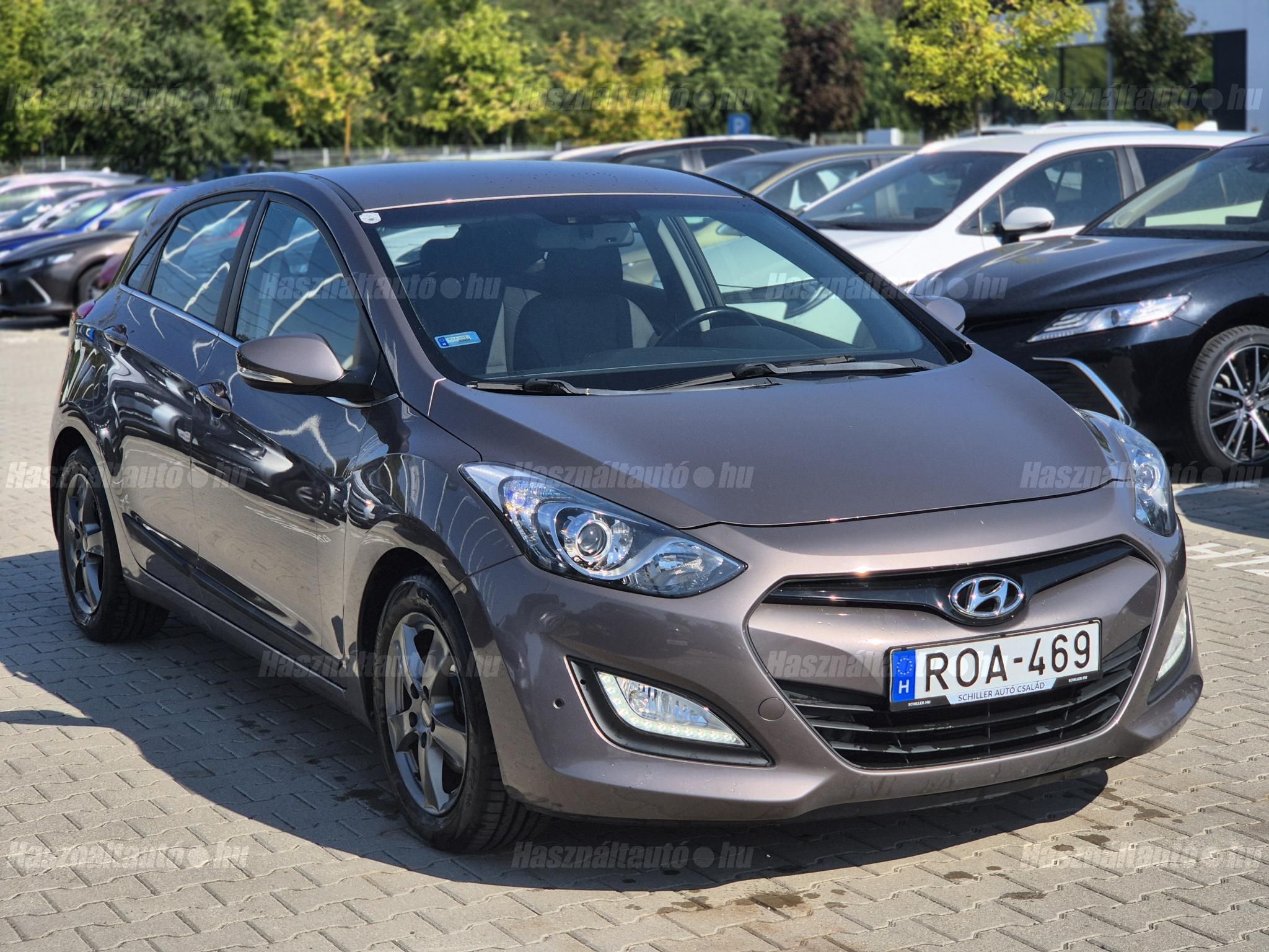 HYUNDAI I30 2013/4 - 1