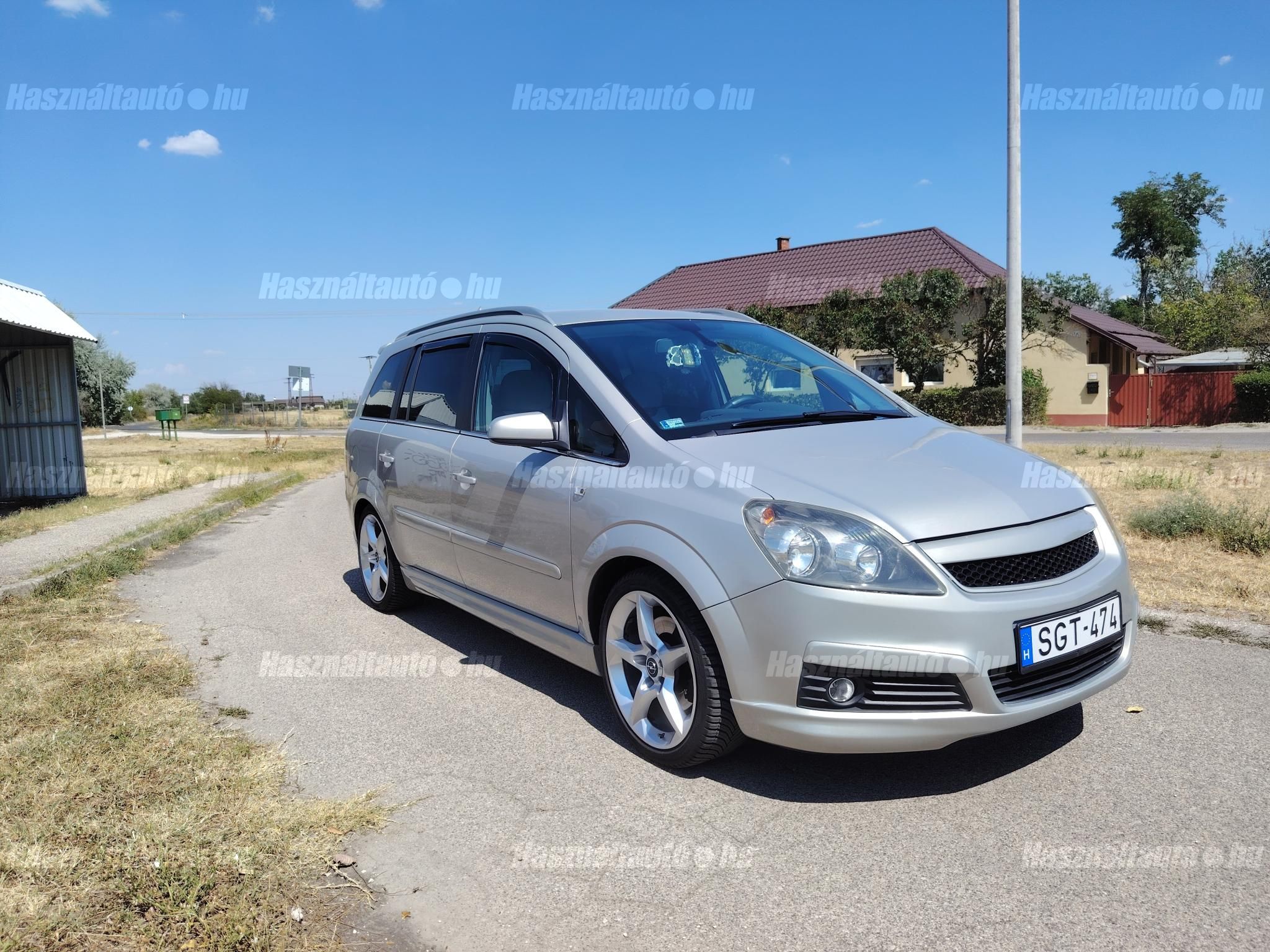 OPEL ZAFIRA B 2006/7 - 1