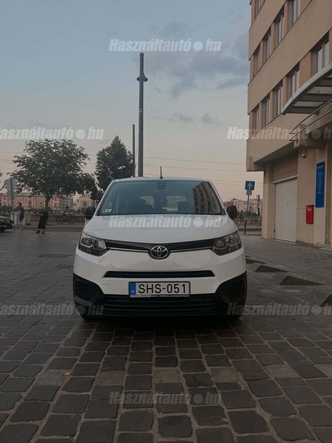 TOYOTA PROACE 2020/10 - 1
