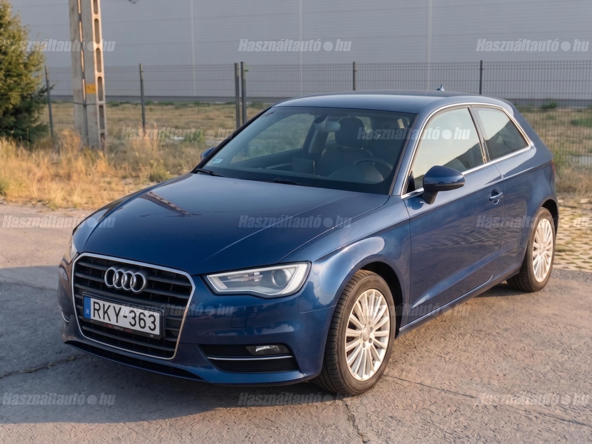 AUDI A3 2016/7 - 1
