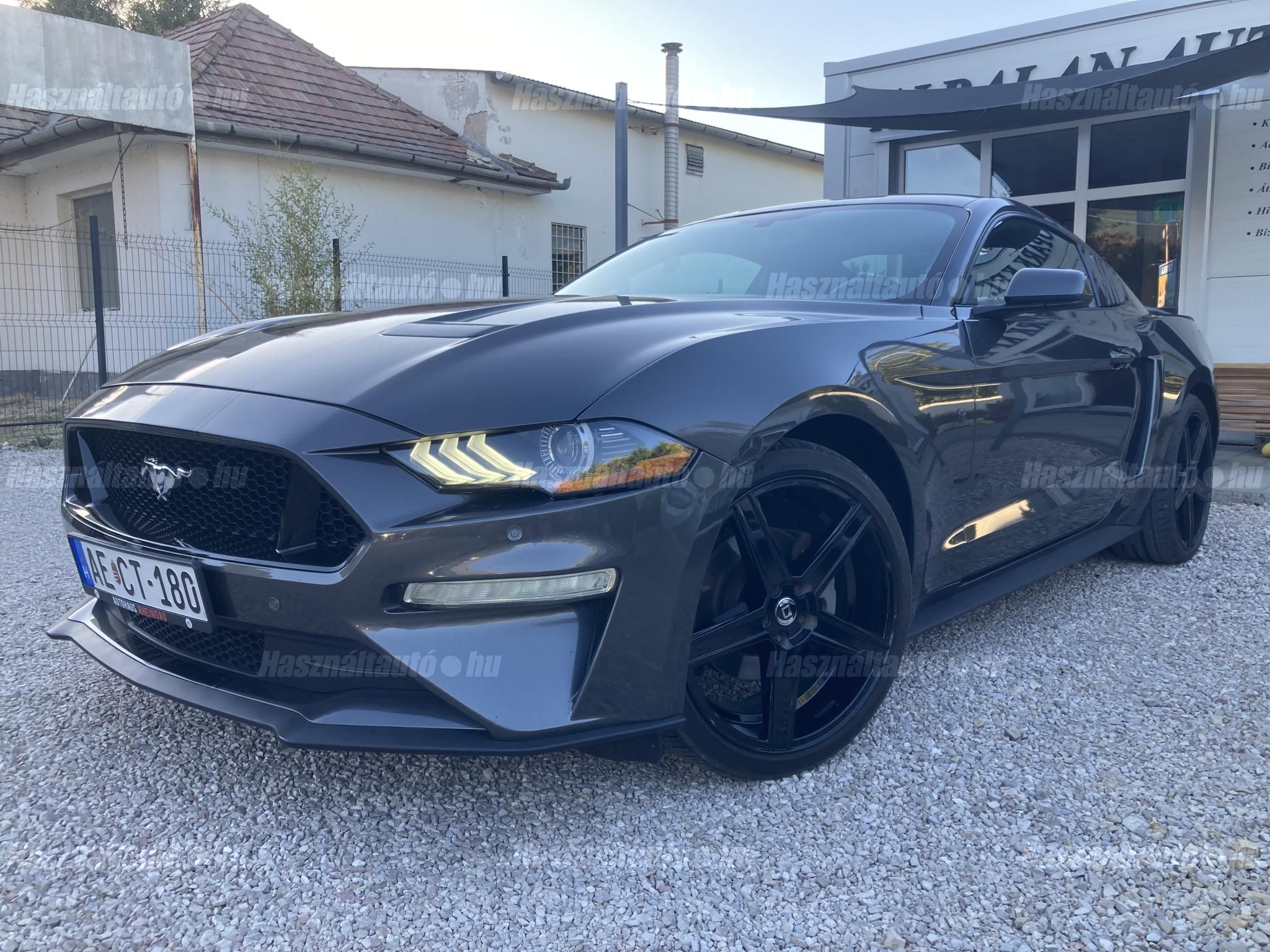 FORD MUSTANG 2019/7 - 1