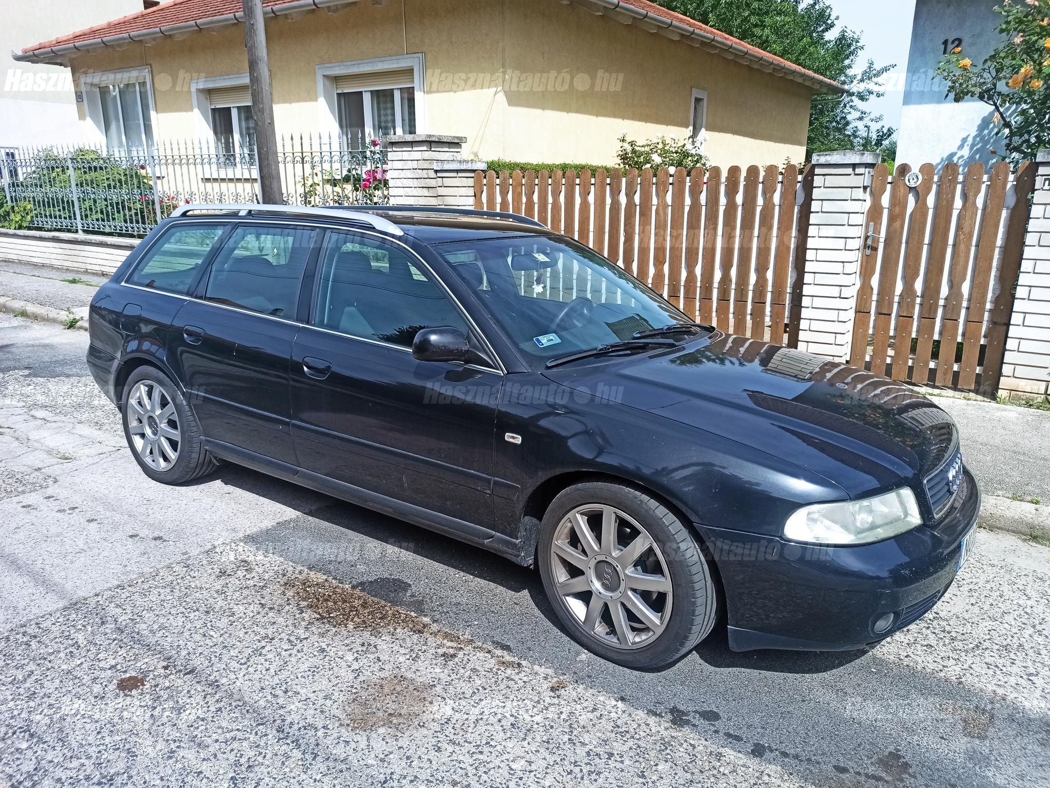 AUDI A4 2001/2 - 1