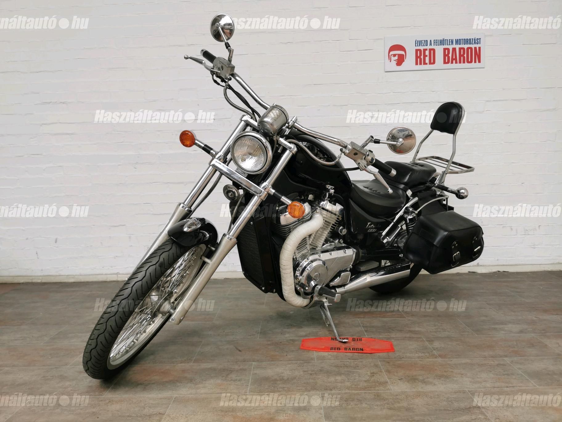 SUZUKI VS 800 (INTRUDER) 1997 - 1