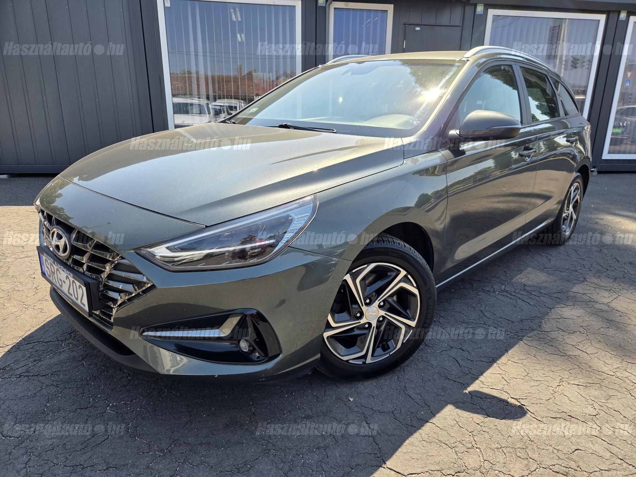 HYUNDAI I30 2021/4 - 1