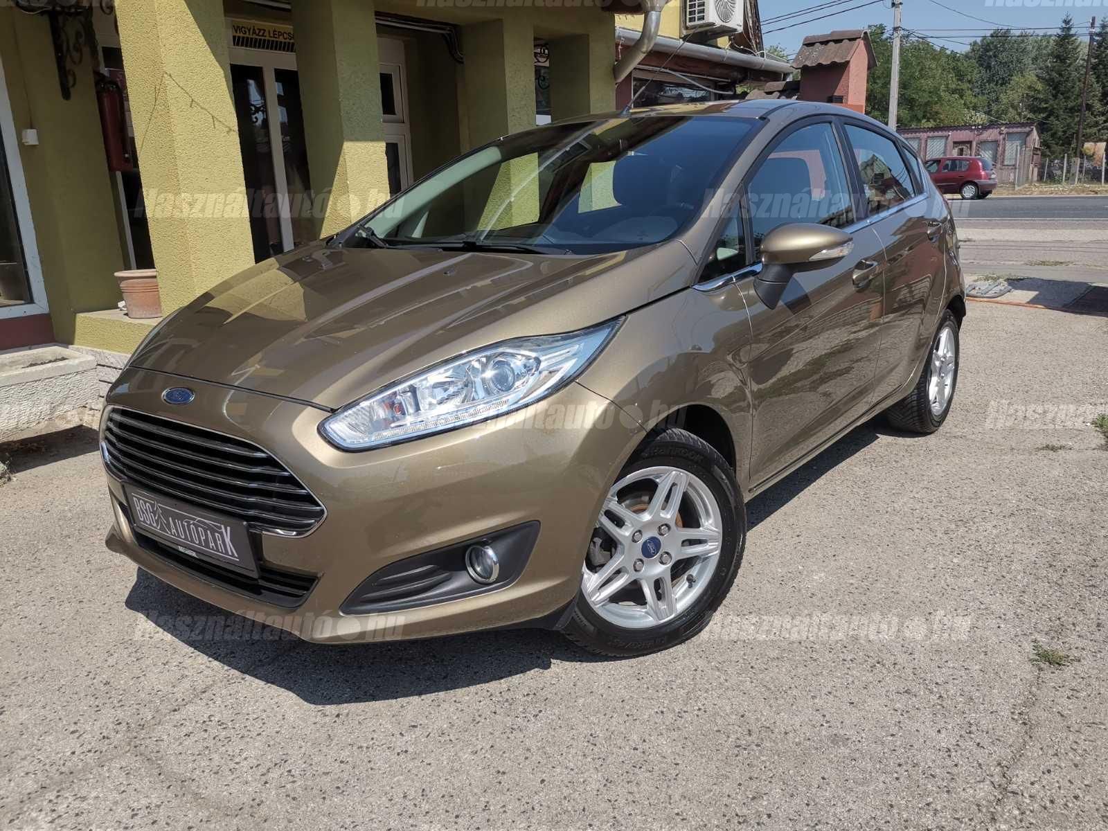 FORD FIESTA 2013/10 - 1