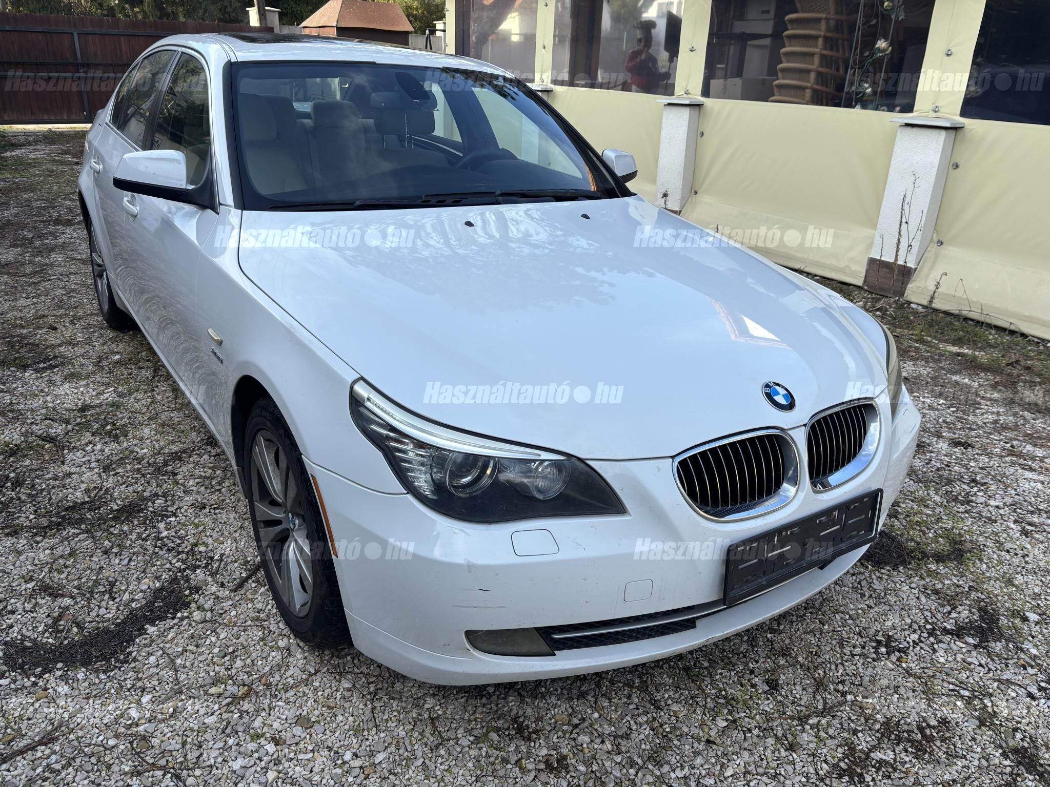 BMW 528 2010/4 - 1
