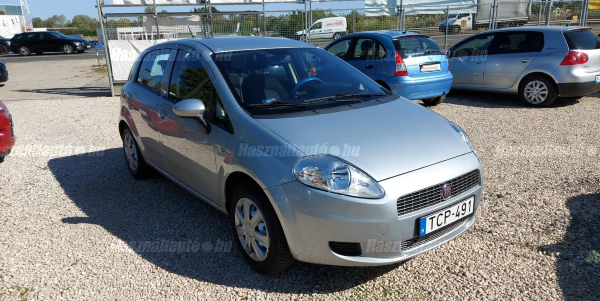 FIAT GRANDE PUNTO 2009/2 - 1