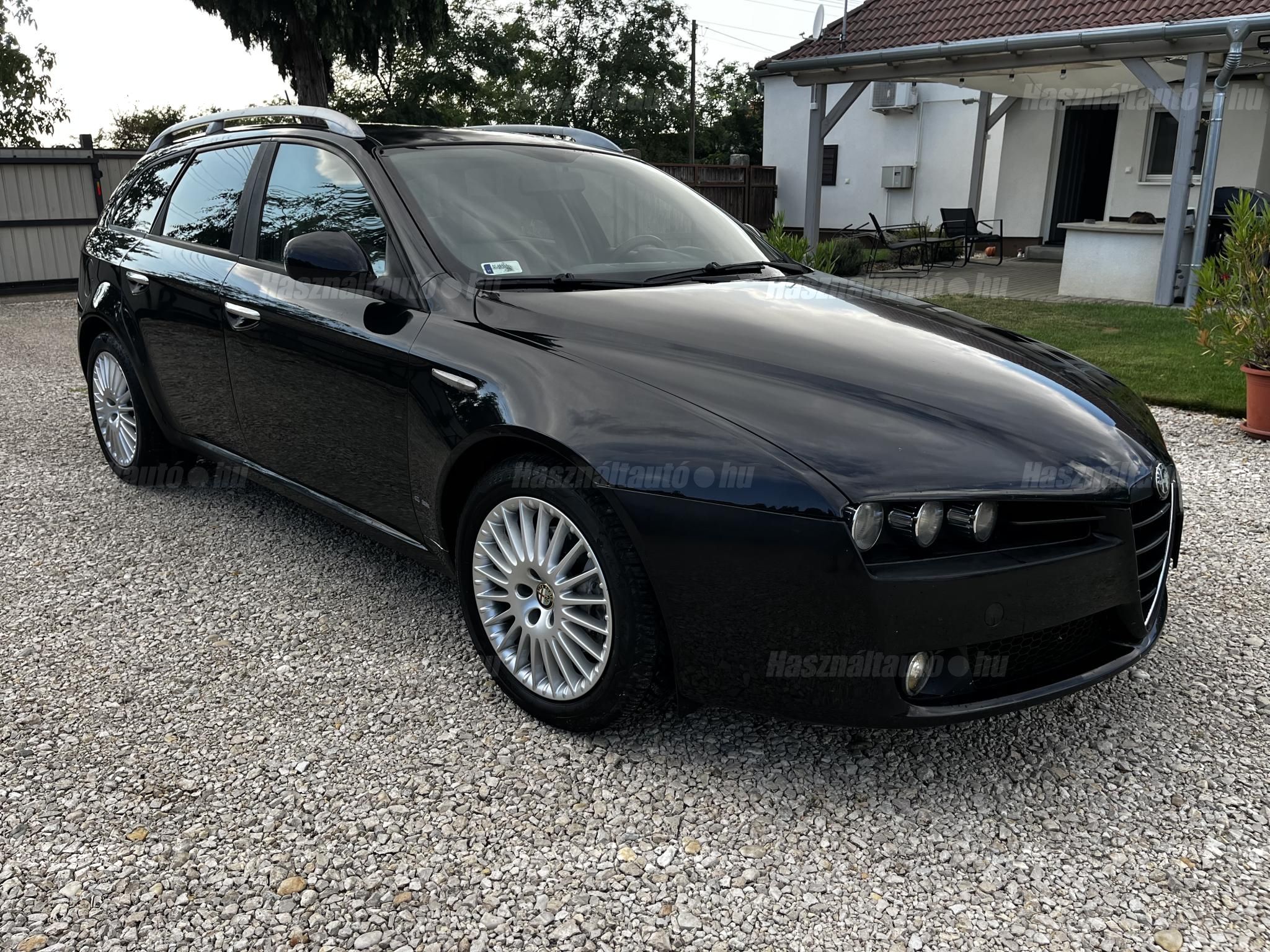 ALFA ROMEO 159 2010/2 - 1