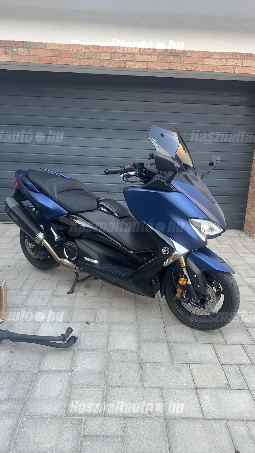 YAMAHA TMAX 2018/3 - 1