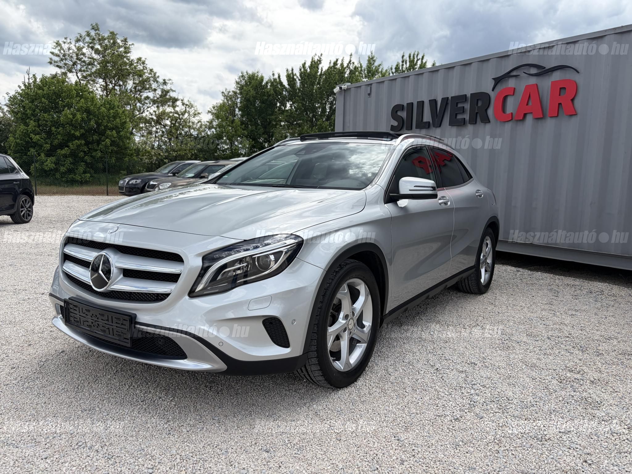 MERCEDES-BENZ GLA 250 2017 - 1